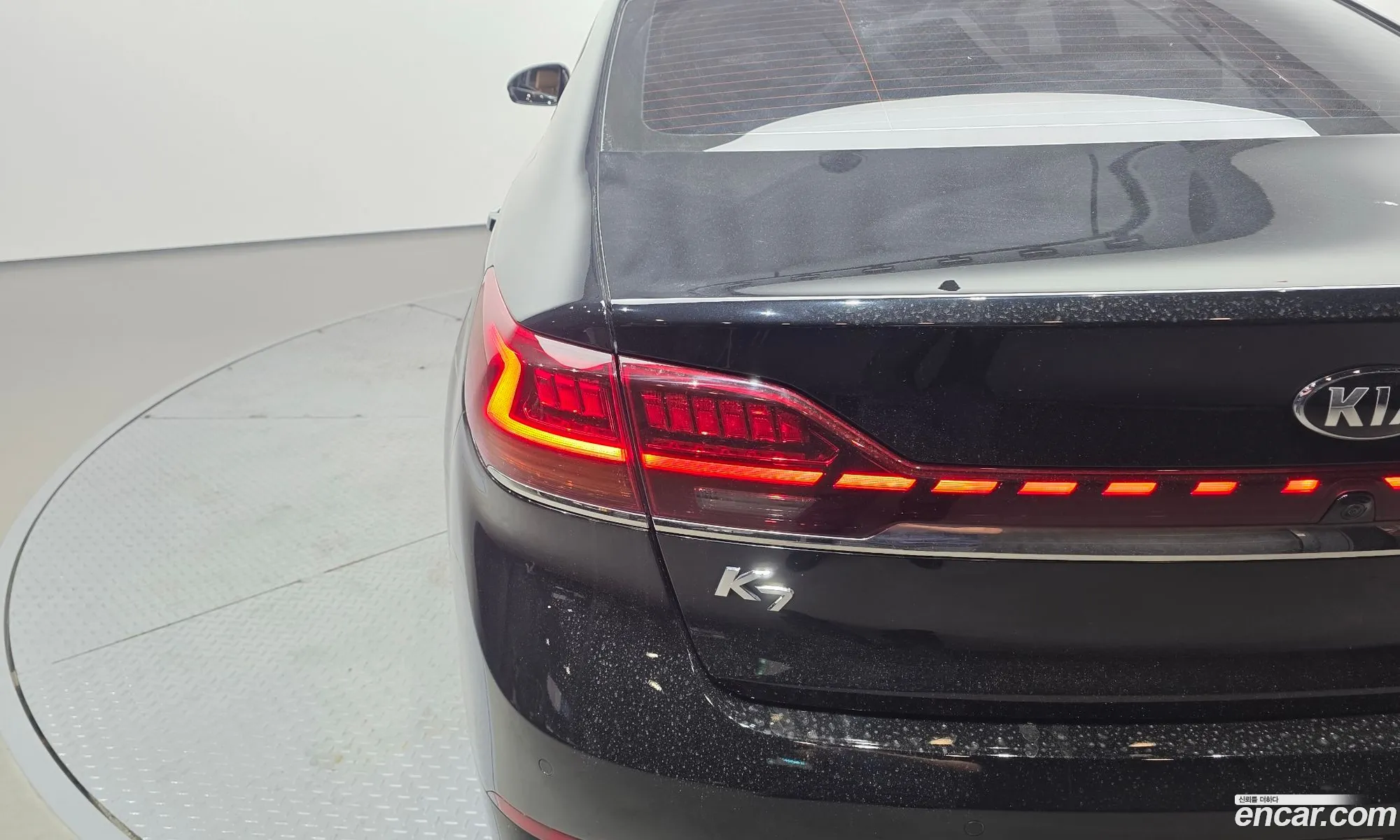Kia K7 Premier 2020 — 41