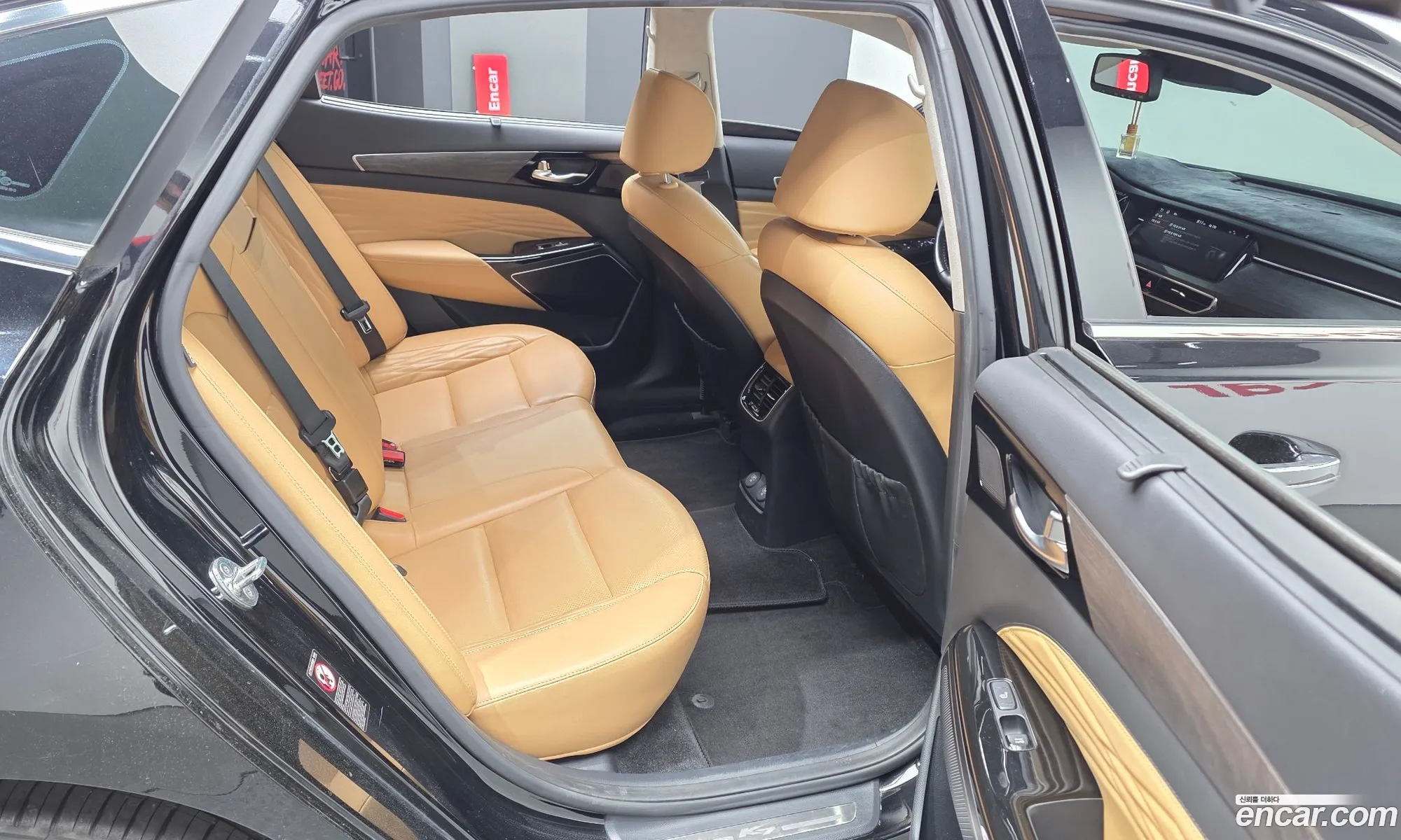 Kia K7 Premier 2020 — 35