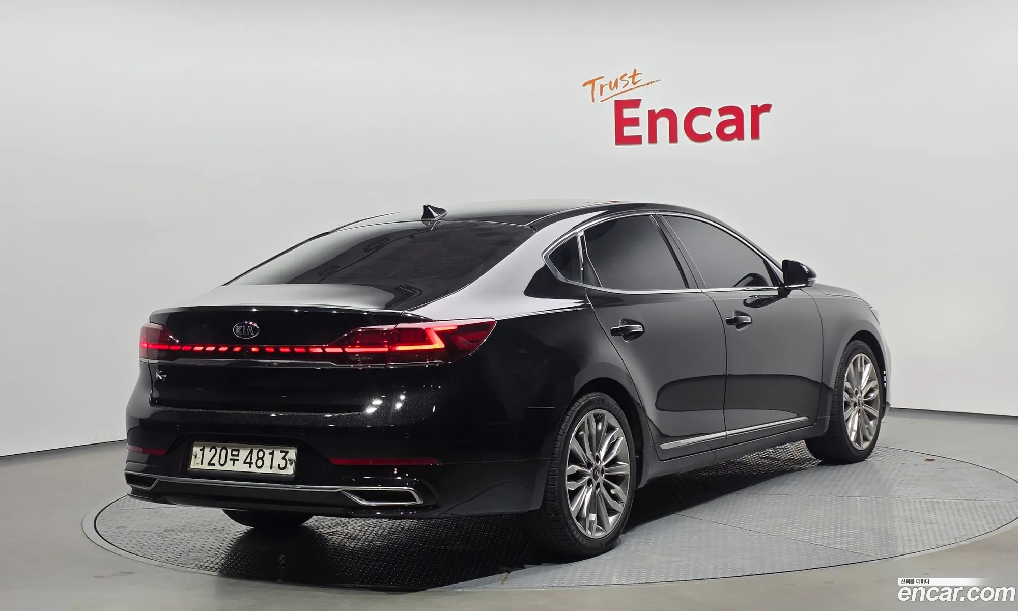 Kia K7 Premier 2020 — 24