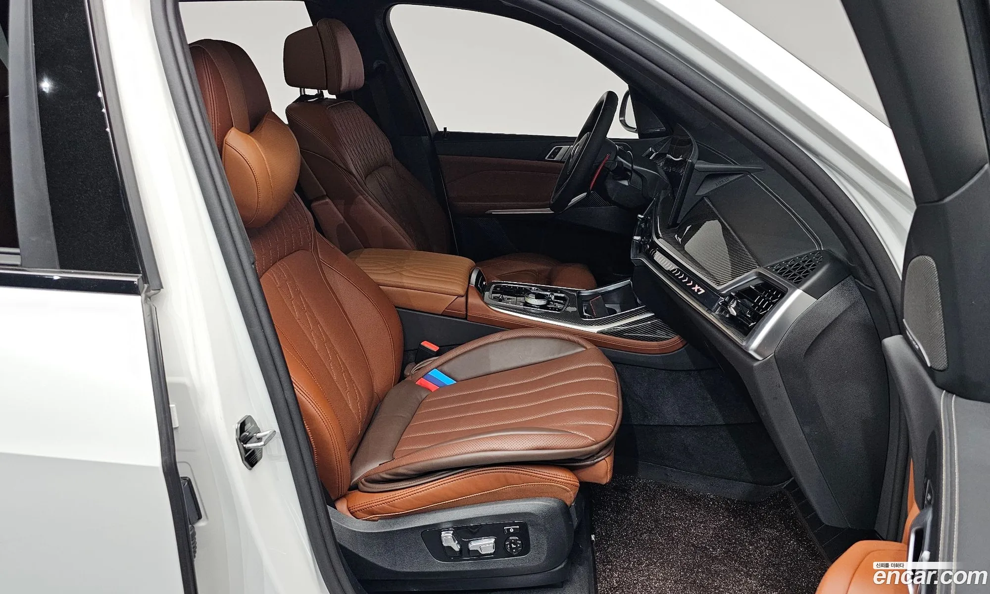 BMW X7 2025 WBA21EM02S9Y87870 — 21