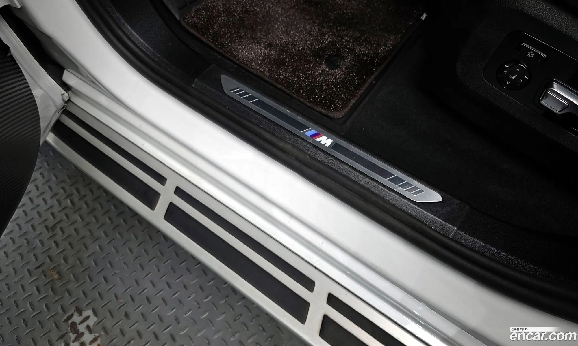 BMW X7 2025 WBA21EM02S9Y87870 — 9