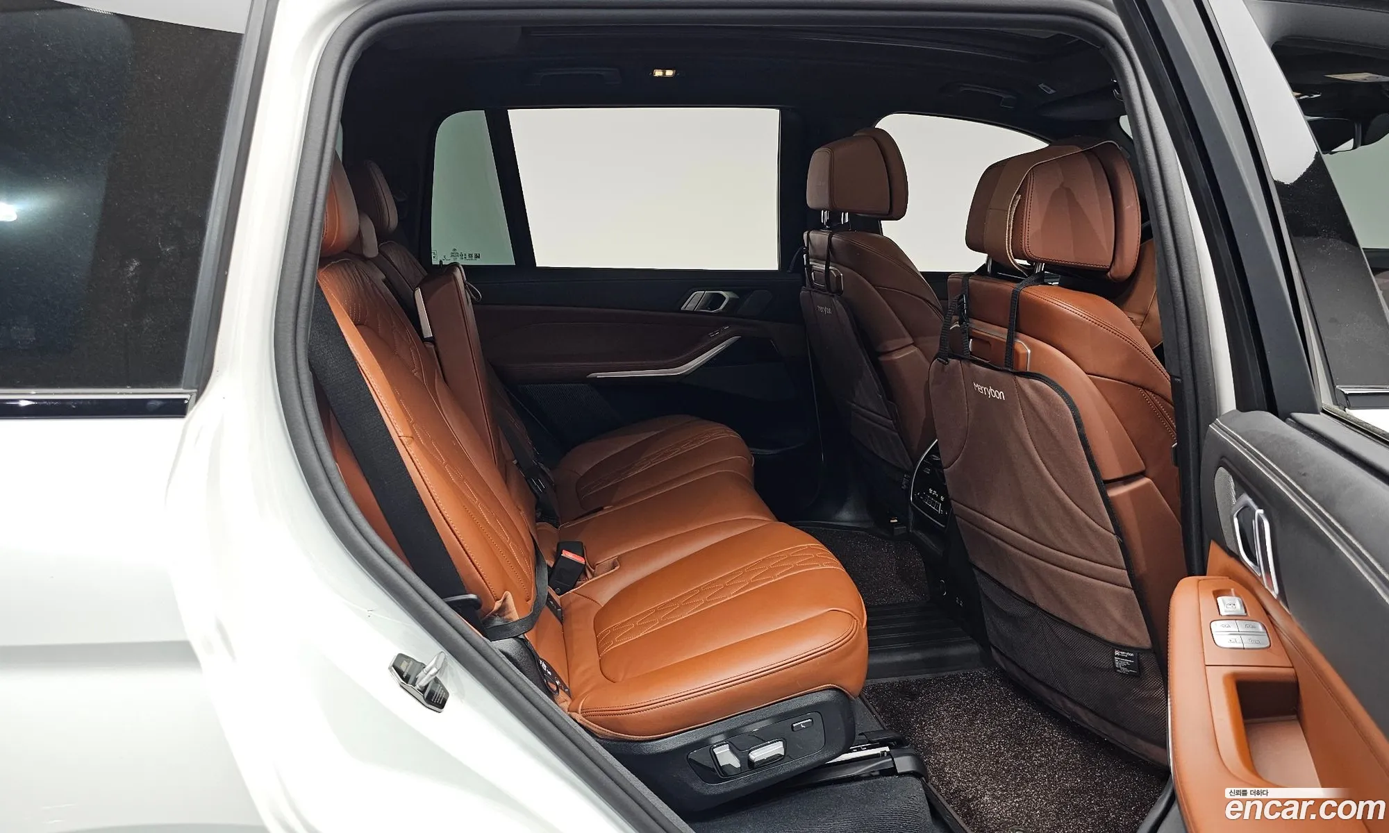 BMW X7 2025 WBA21EM02S9Y87870 — 17