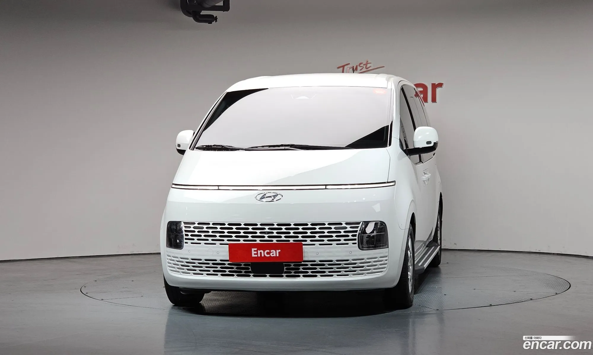Hyundai Staria 2021 — 16
