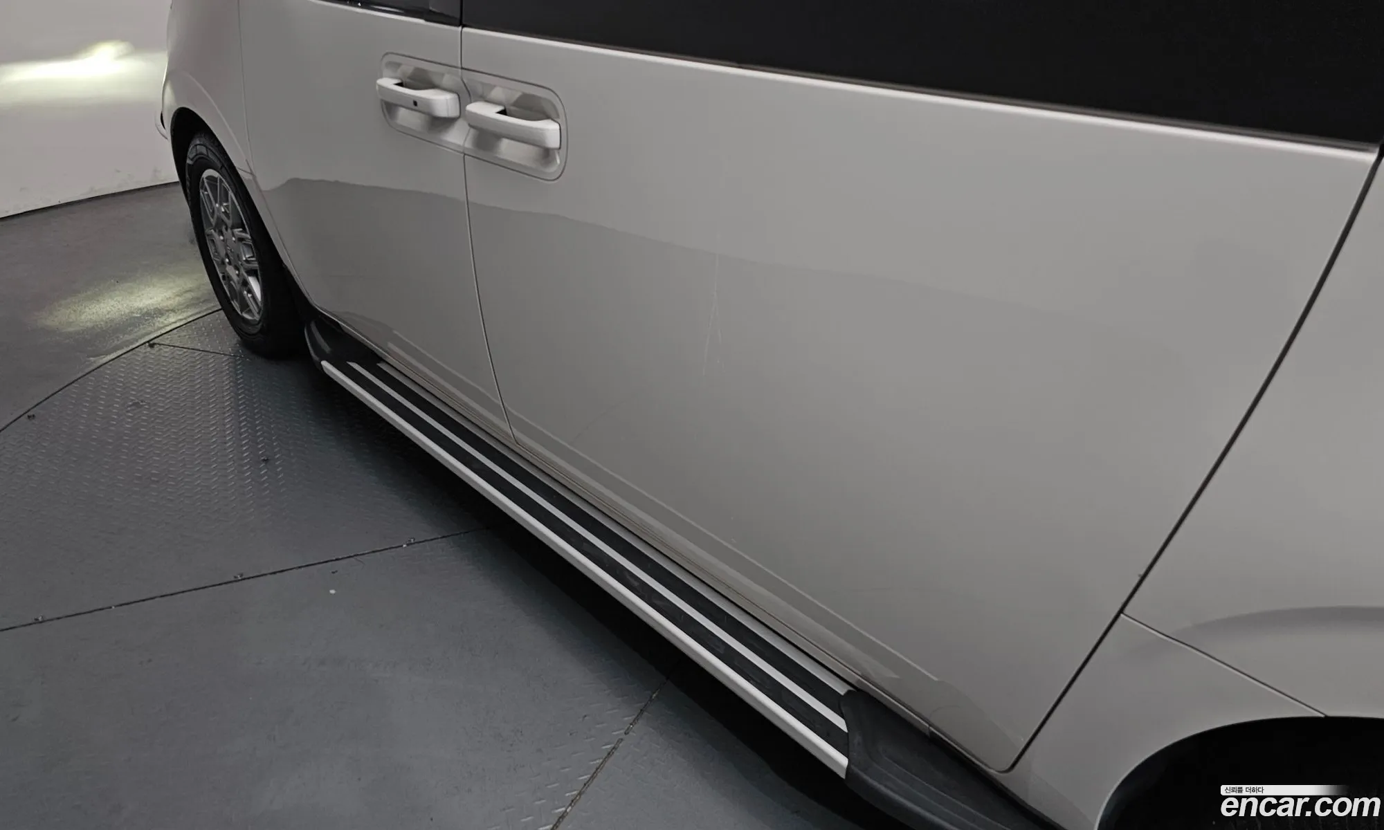 Hyundai Staria 2021 — 19