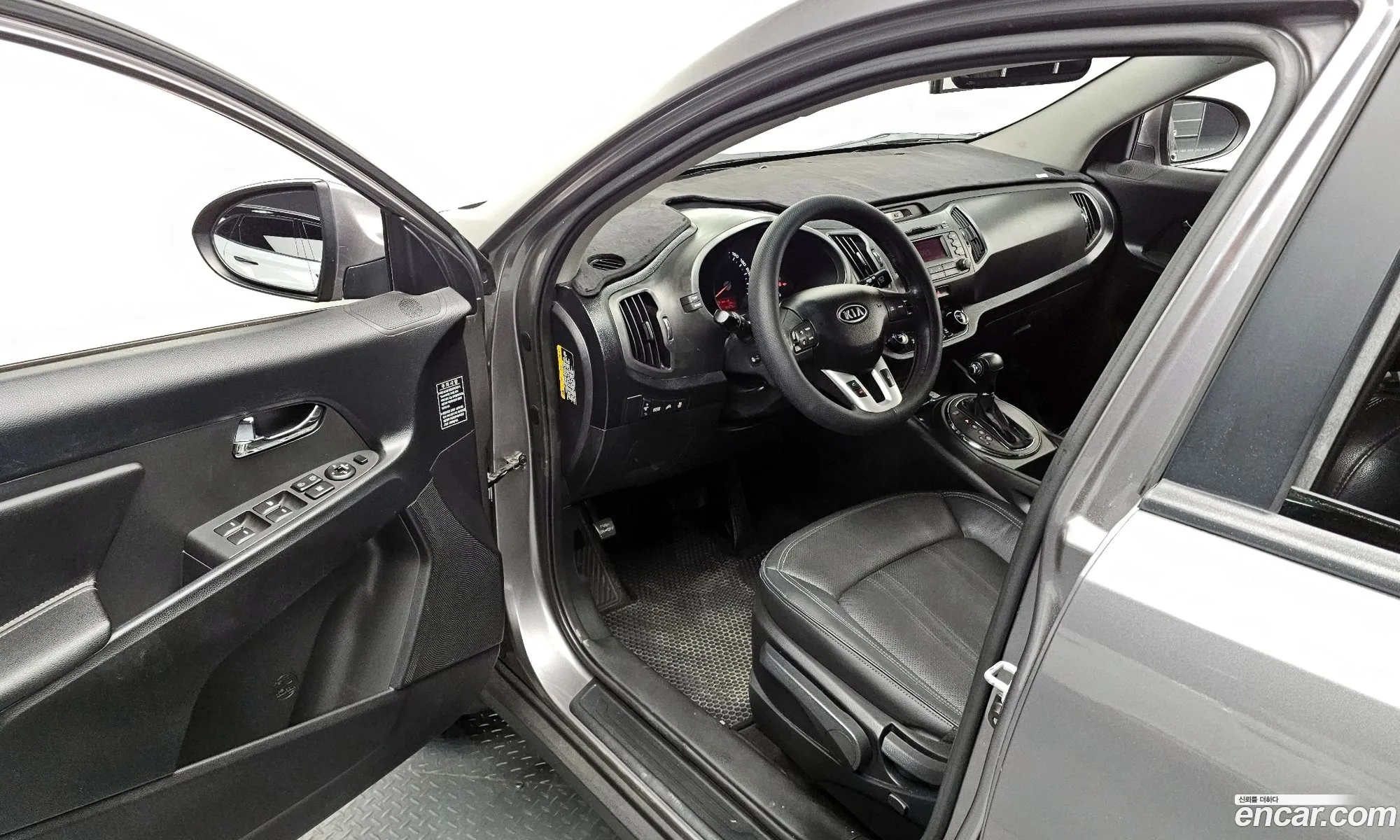 Kia Sportage R 2011 — 8