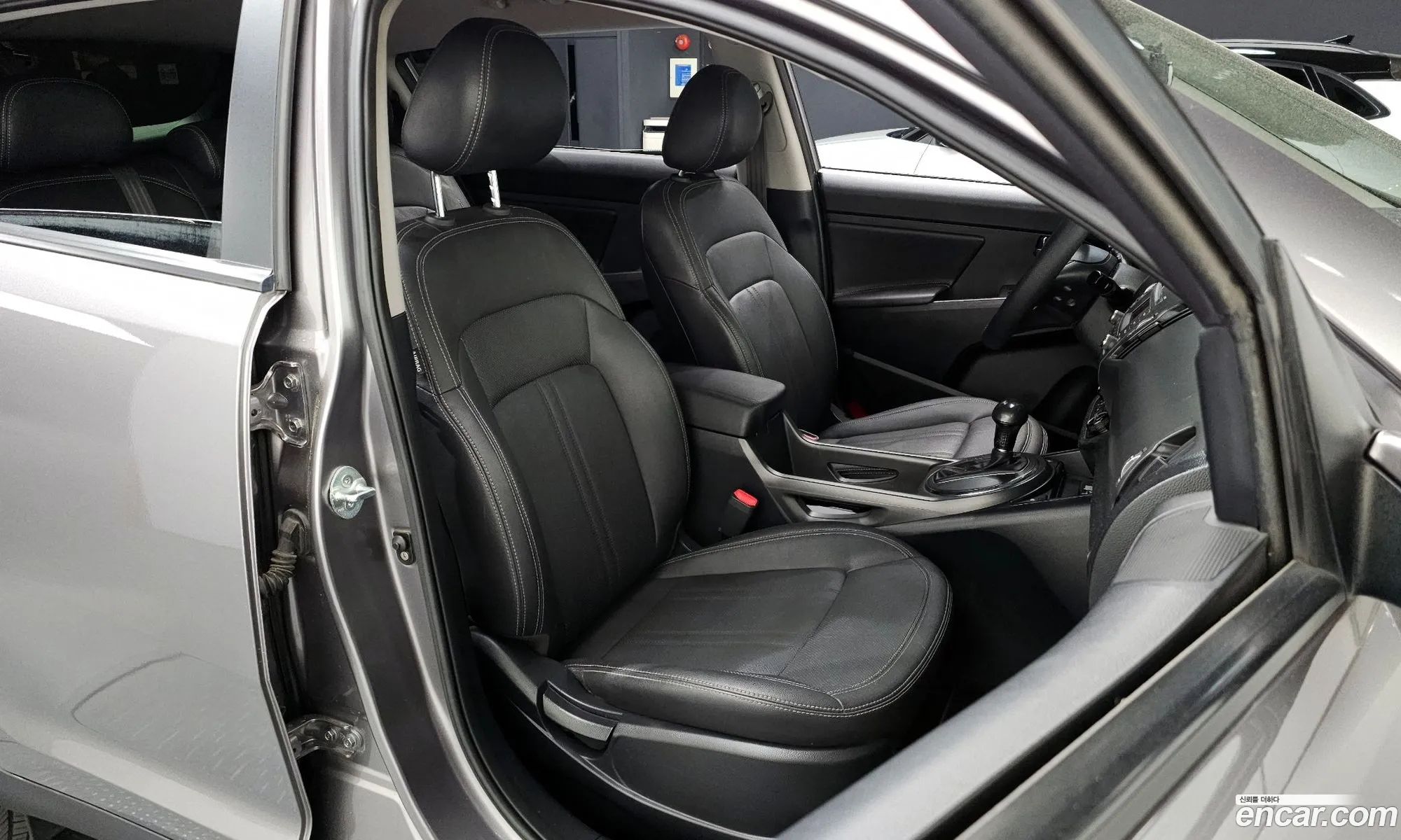 Kia Sportage R 2011 — 10