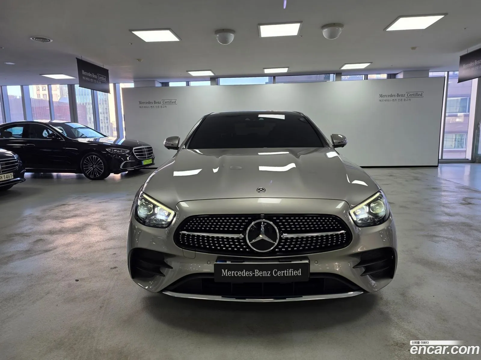 Mercedes-Benz E-Class W213 2021 — 13