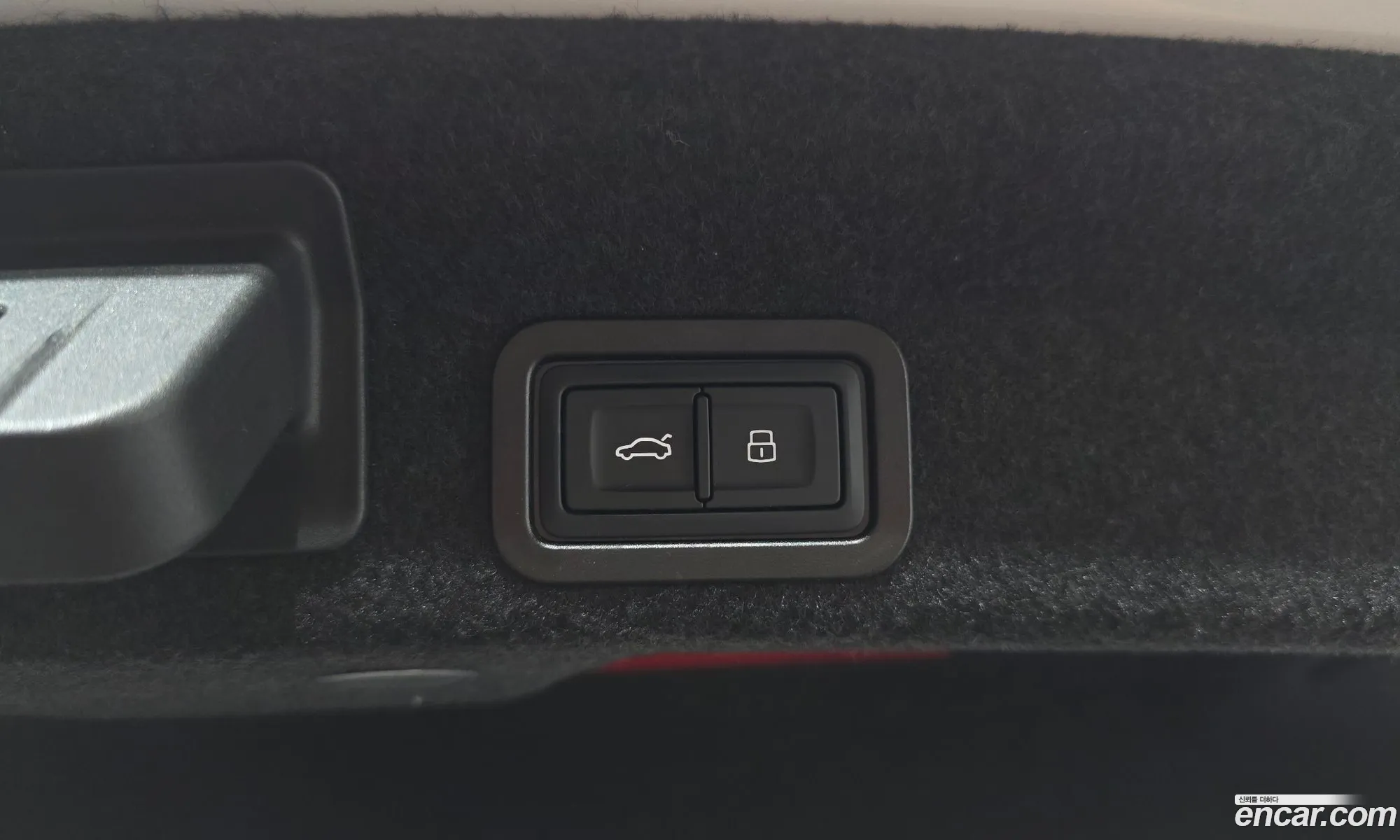Audi A6 2022 WAUZZZF29PN007999 — 29