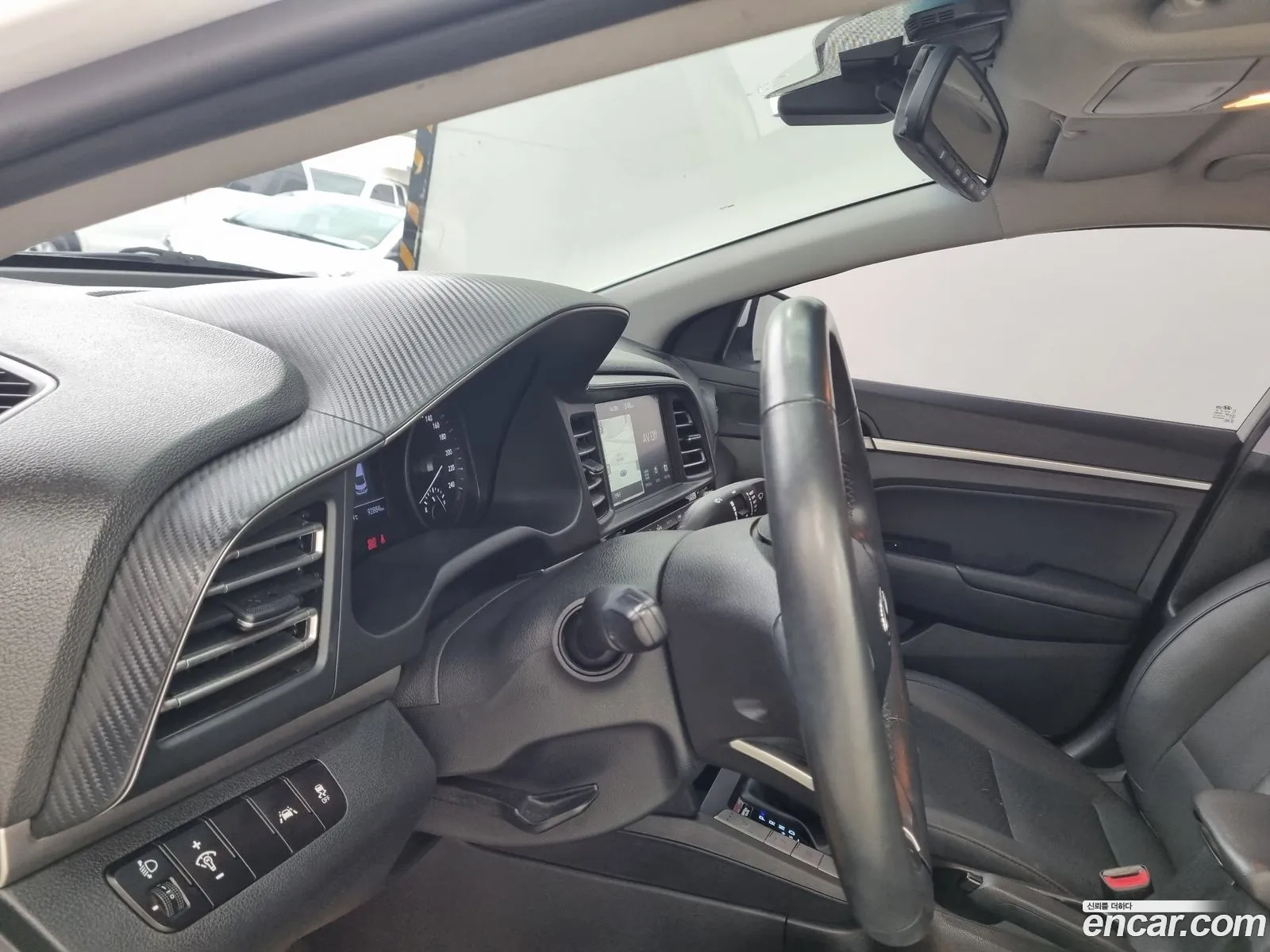 Hyundai Elantra AD 2020 — 3