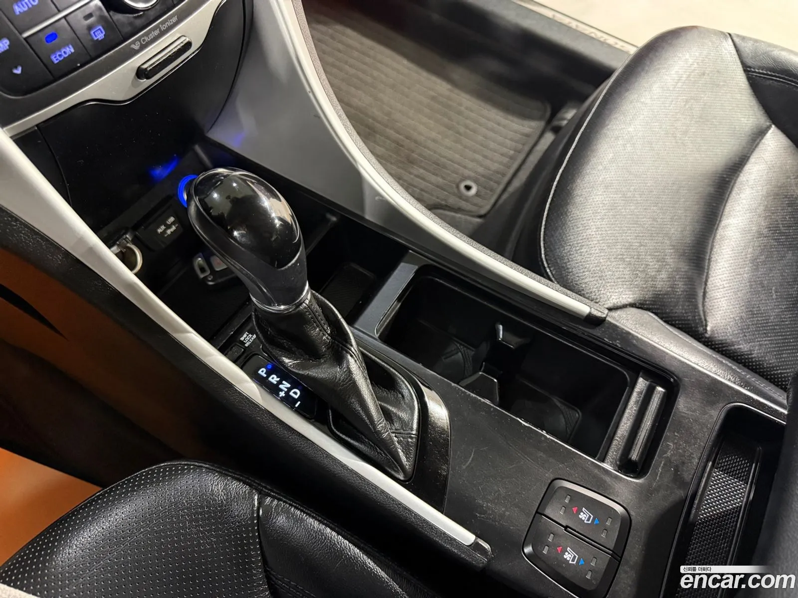 Hyundai Sonata Hybrid 2013 — 18