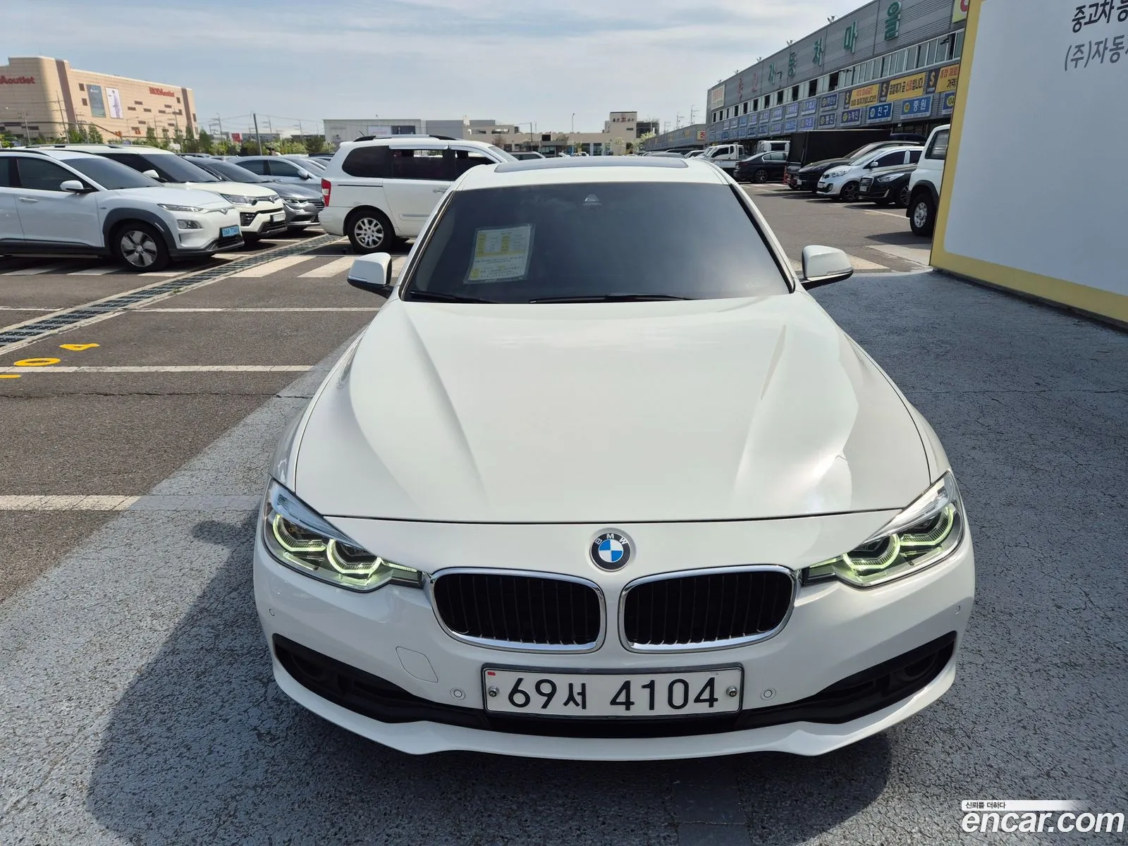 BMW 3 Series 2016 — 17