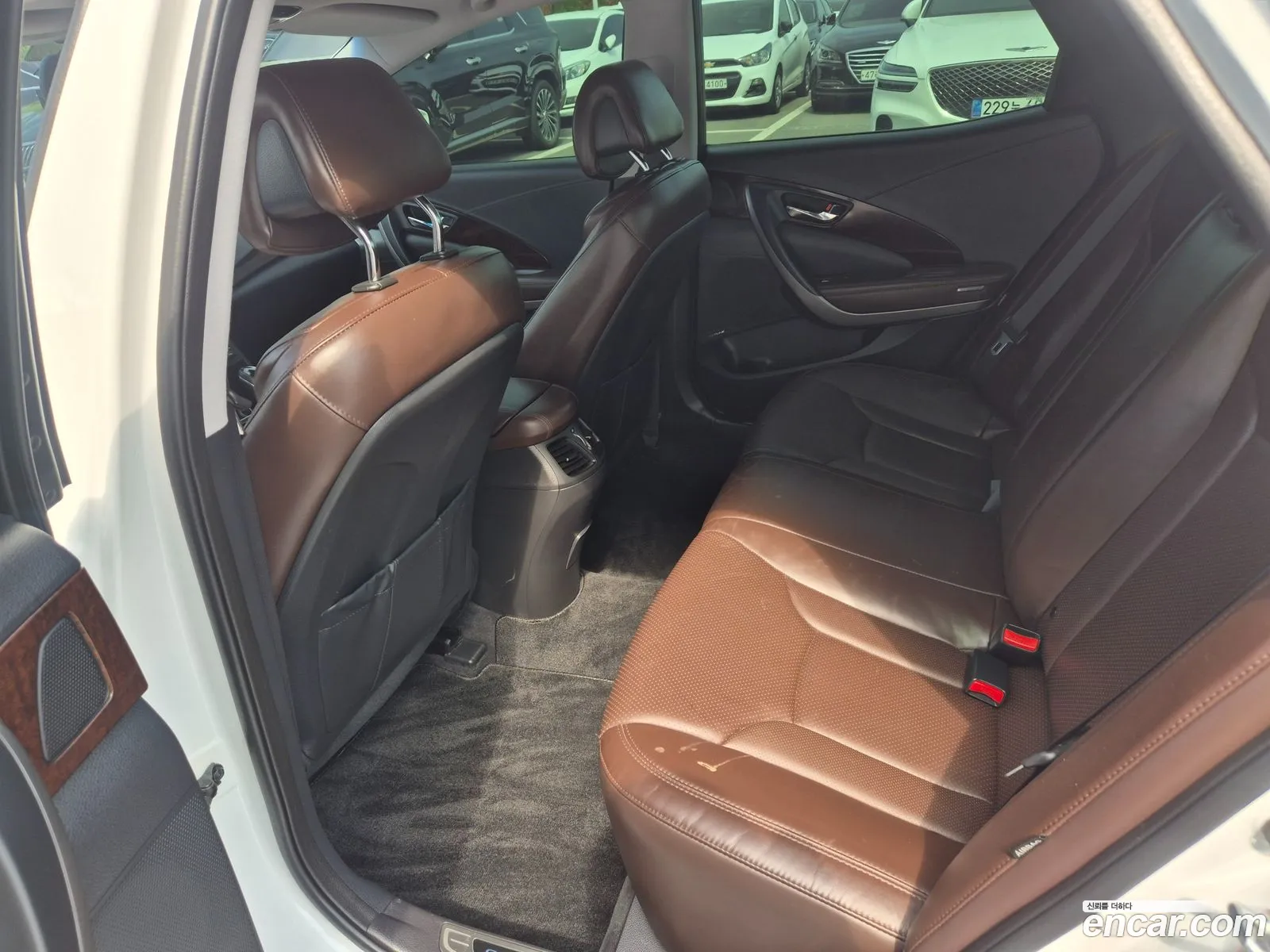 Hyundai Grandeur HG 2015 — 15