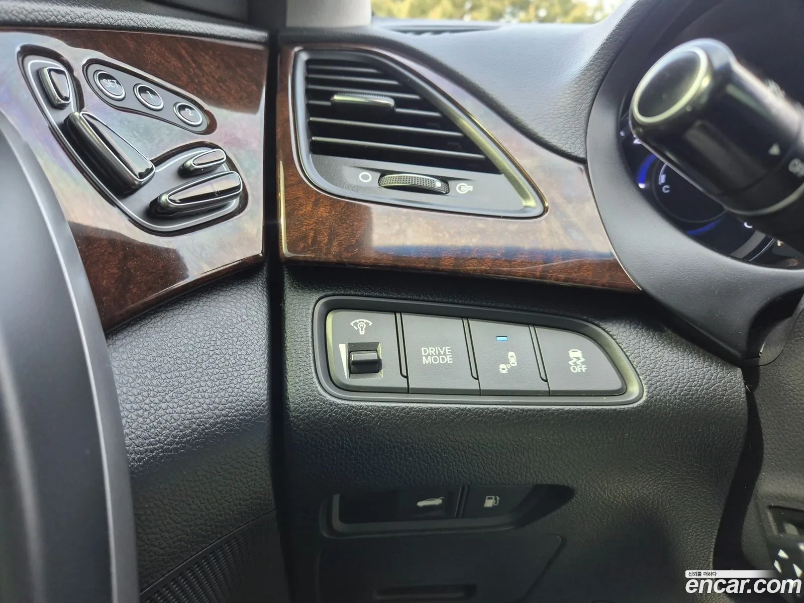 Hyundai Grandeur HG 2015 — 10