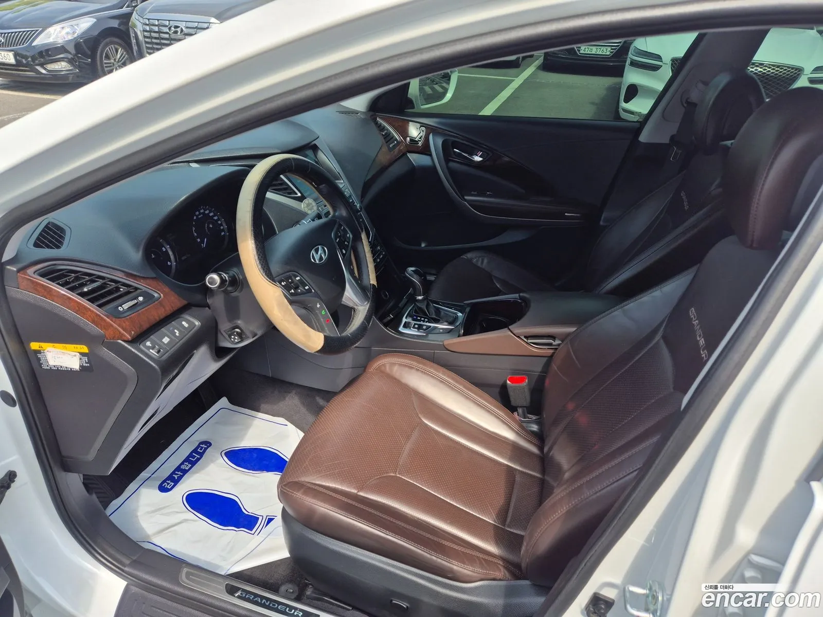 Hyundai Grandeur HG 2015 — 12