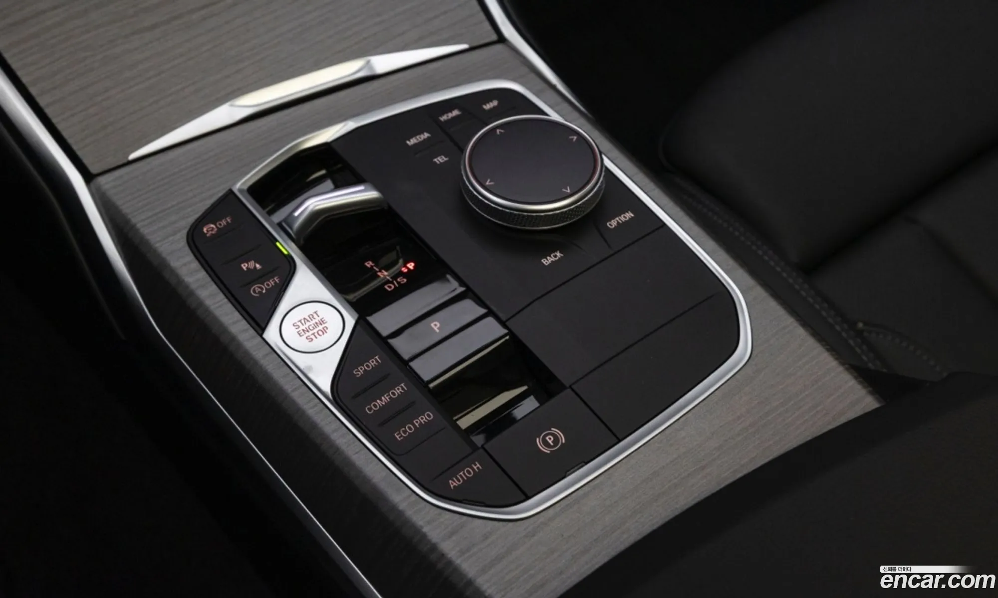BMW 3 Series 2025 — 3