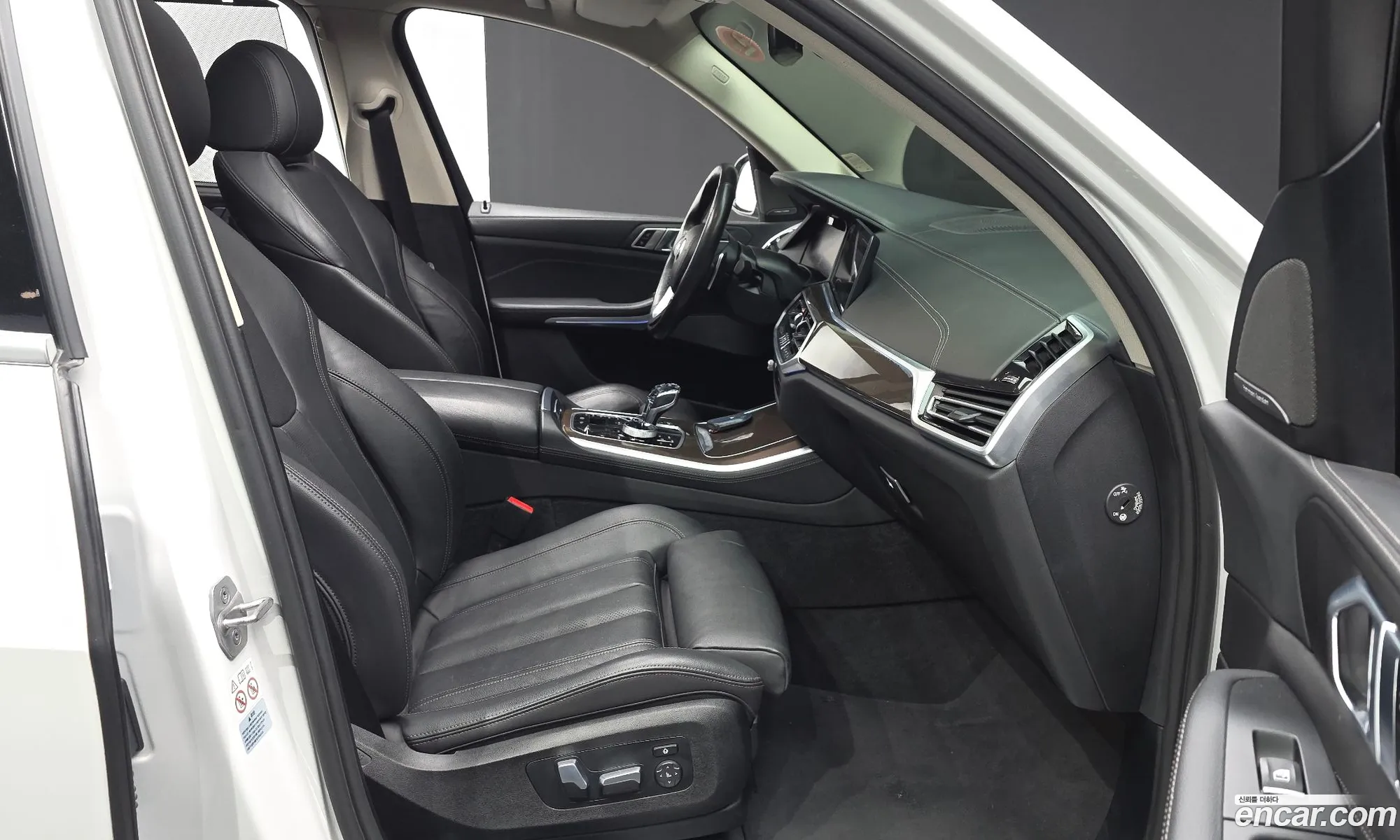 BMW X5 2022 WBATA610XN9M45759 — 29