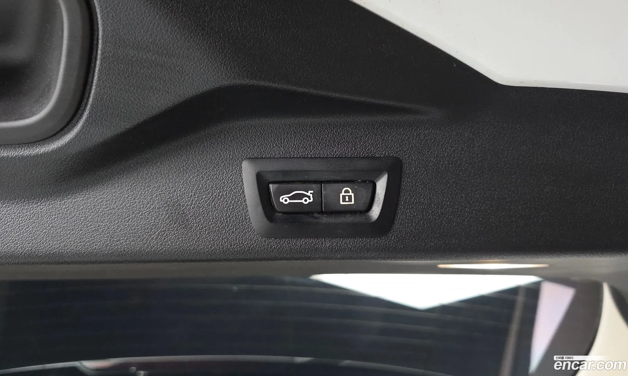 BMW X5 2022 WBATA610XN9M45759 — 4