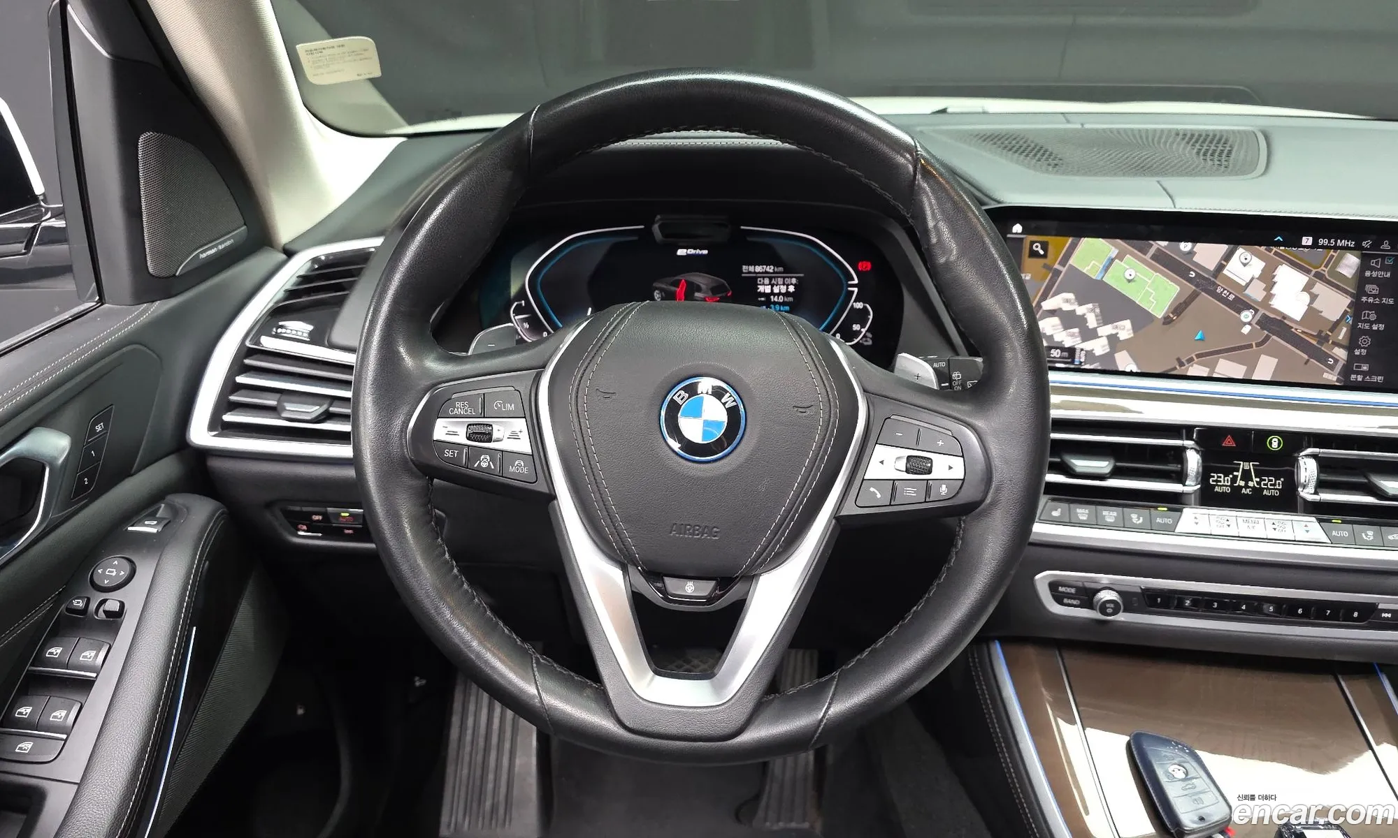 BMW X5 2022 WBATA610XN9M45759 — 32