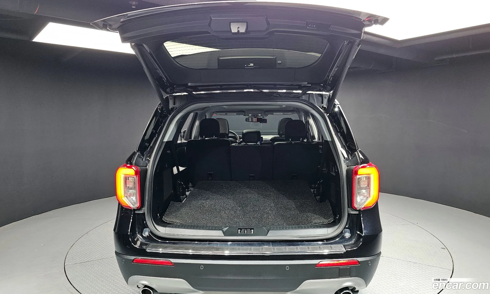 Ford Explorer 6th Gen 2020 1FMSK8FH4LGC71147 — 20