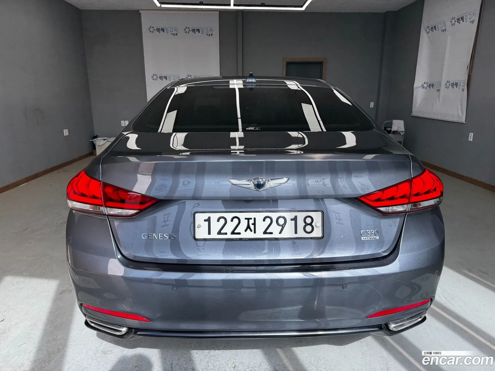 Hyundai Genesis DH 2016 — 19