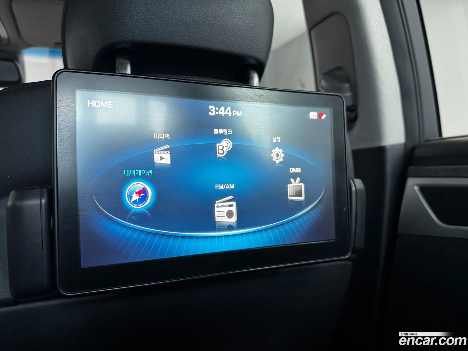 Hyundai Genesis DH 2016 — 17