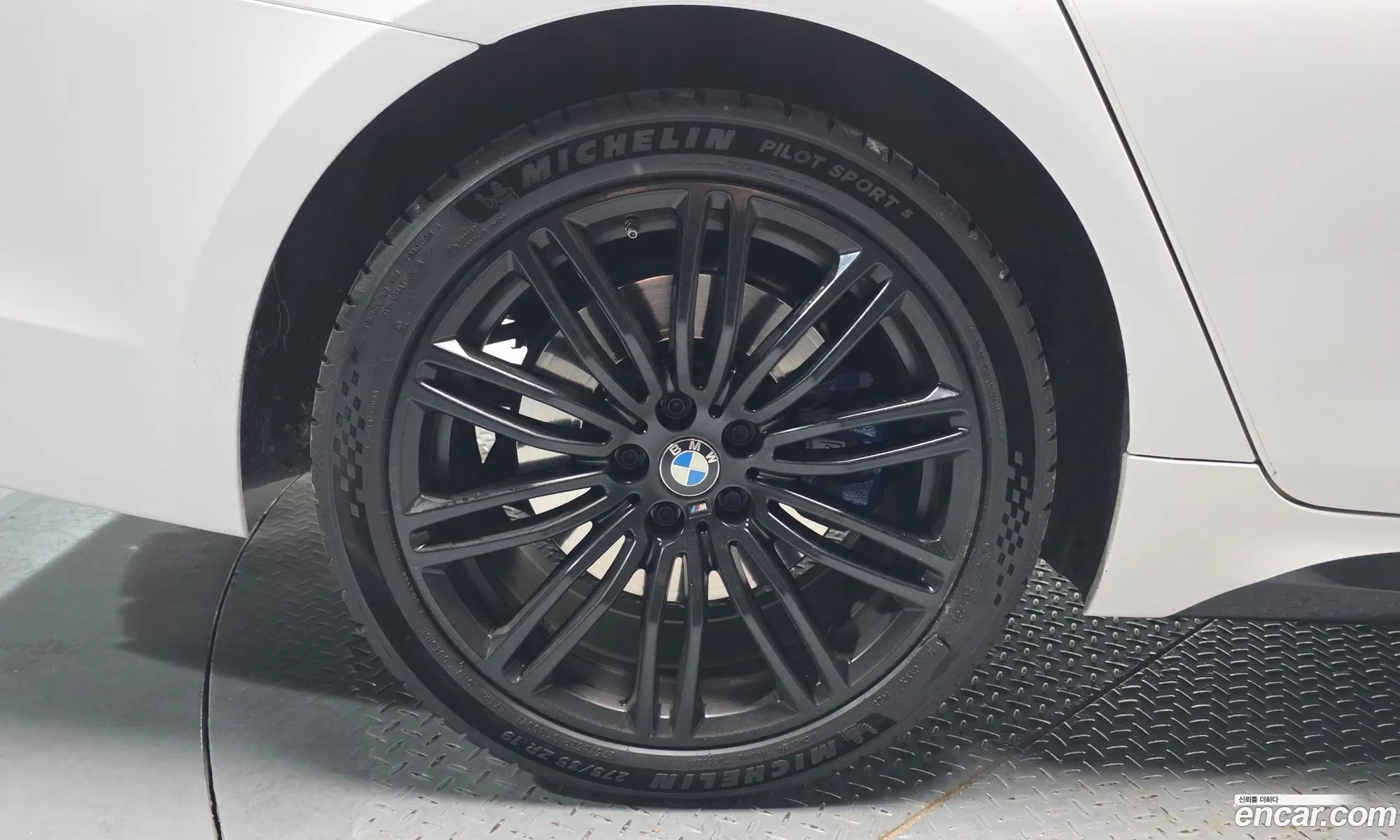 BMW 5 Series 2018 — 4