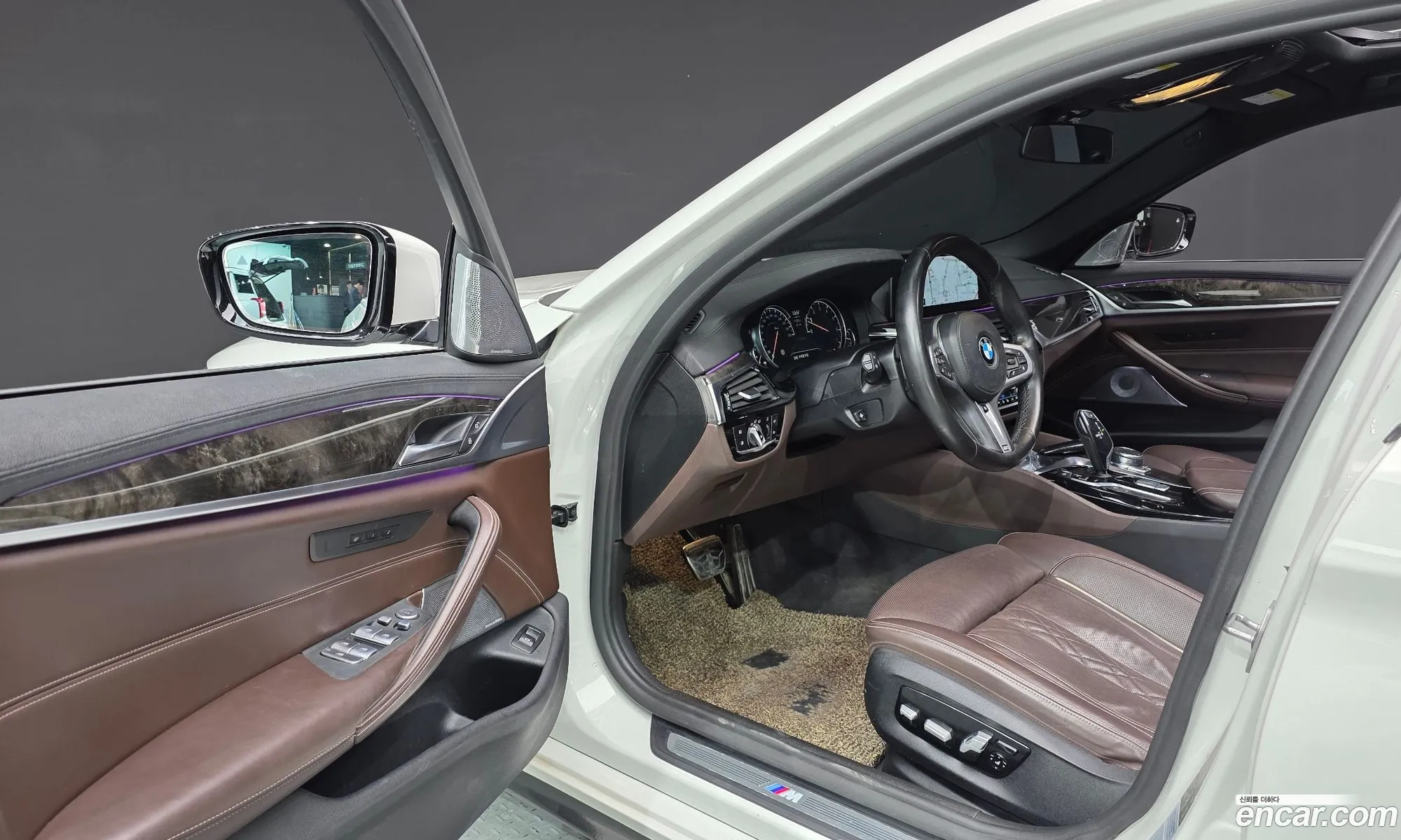BMW 5 Series 2018 — 12