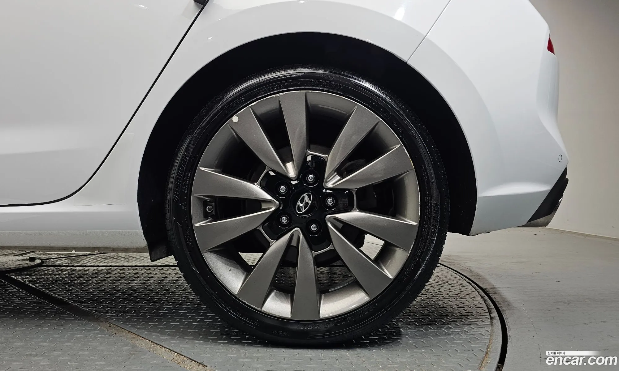 Hyundai i30 2017 — 24