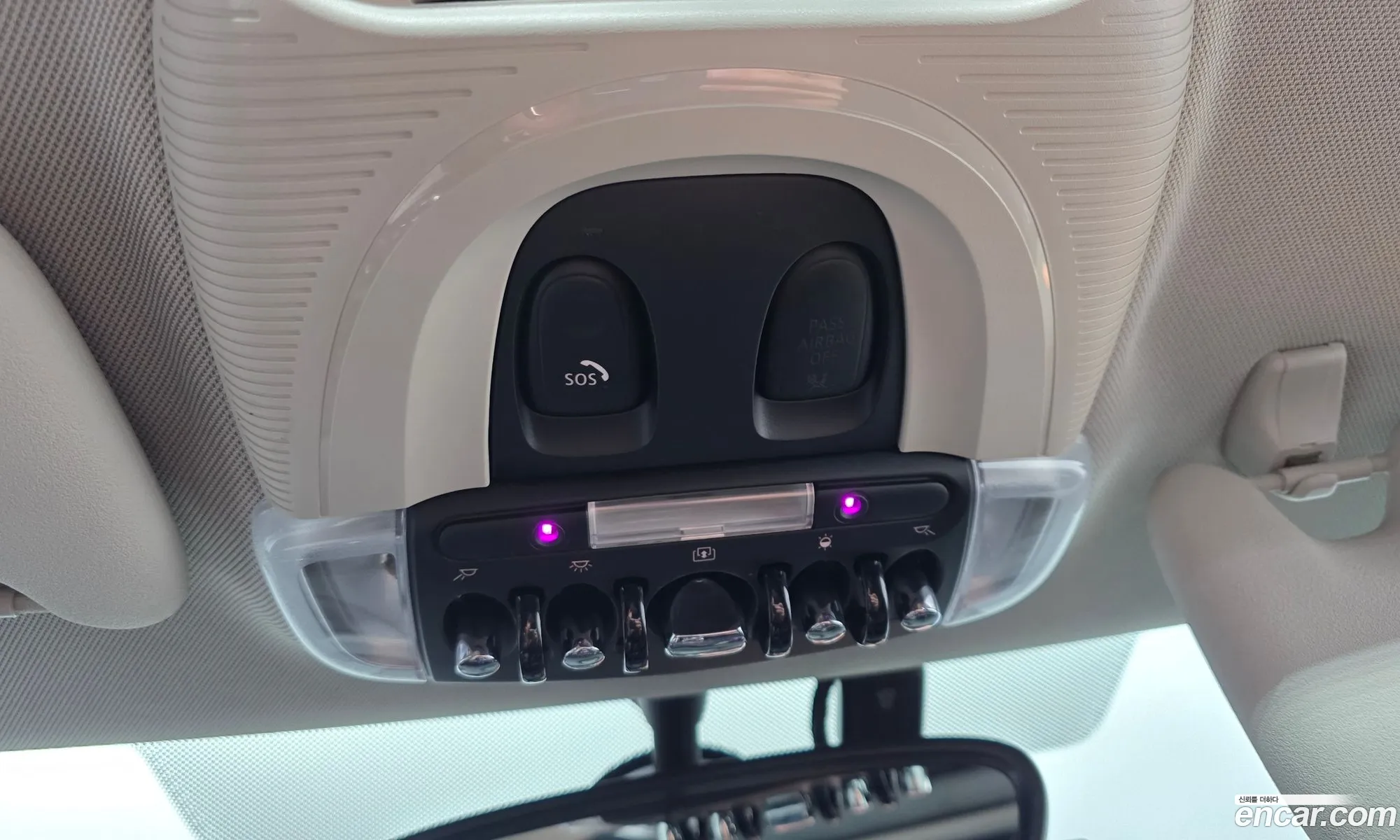 Mini Cooper S 2019 WMWXY7105L2L56142 — 3