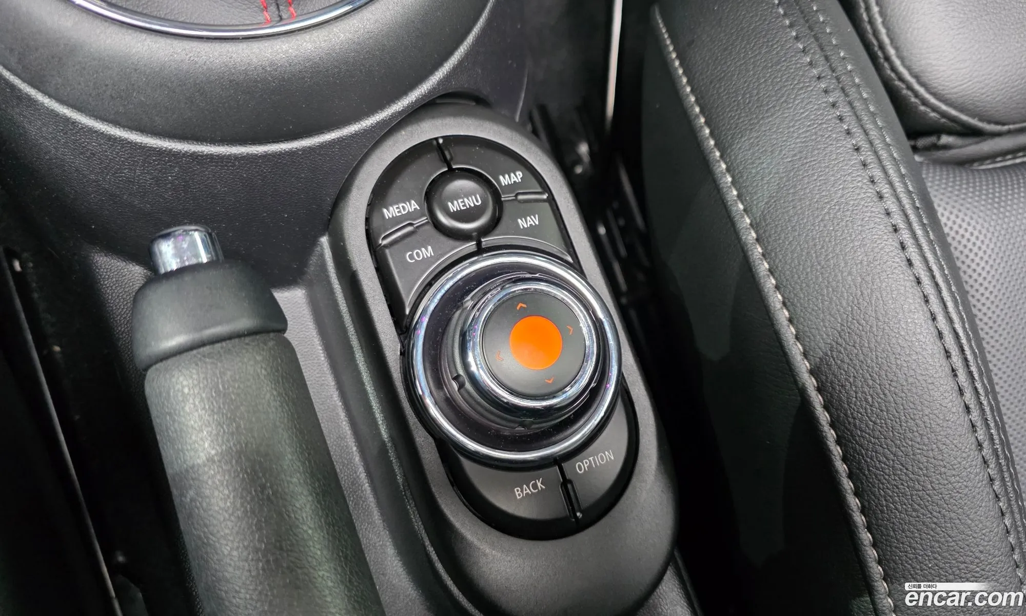 Mini Cooper S 2019 WMWXY7105L2L56142 — 18