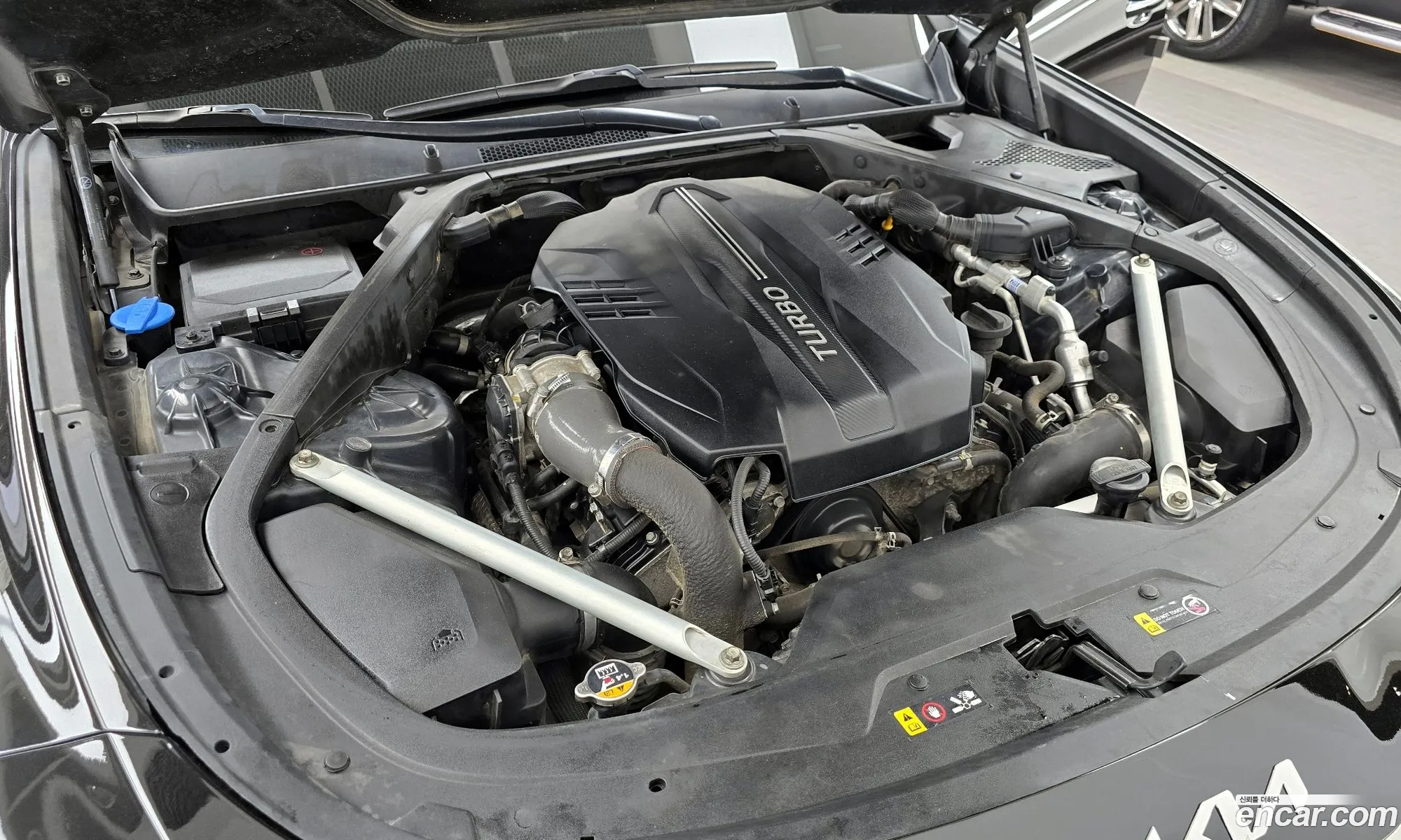 Kia K9 2021 — 16