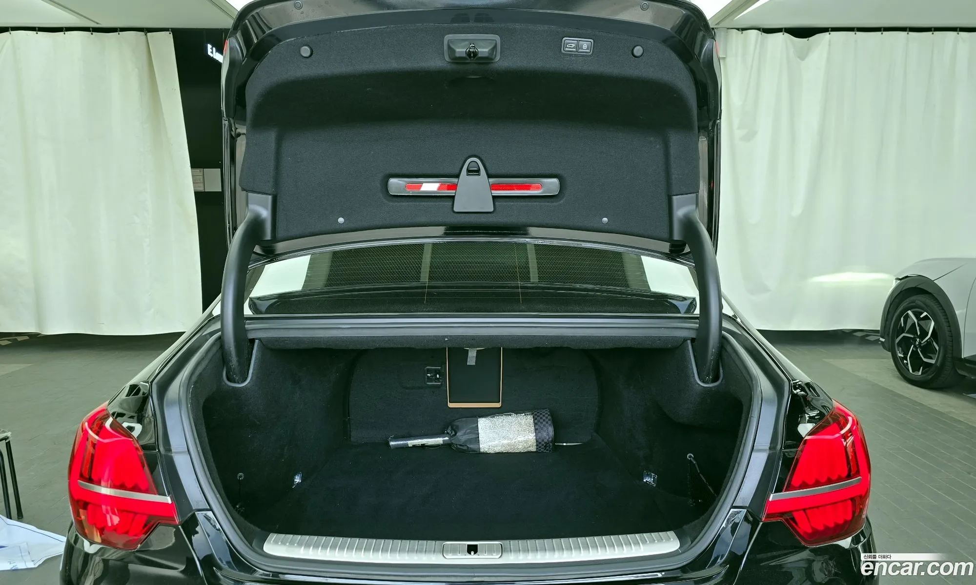 Kia K9 2021 — 7