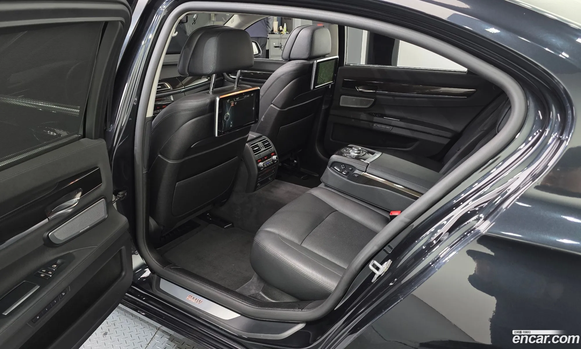 BMW 7 Series 2013 WBAYF8102DD184609 — 10