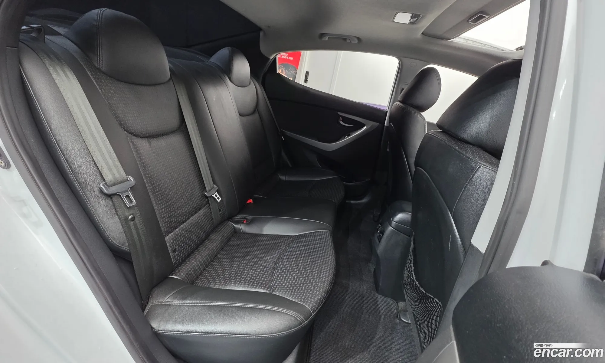 Hyundai Elantra 2014 — 11
