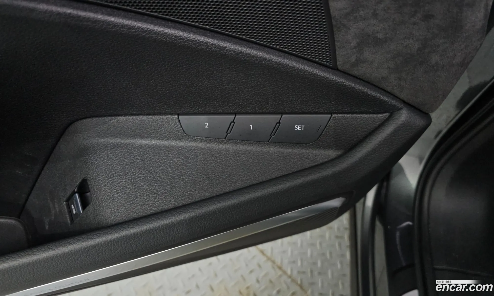 Audi e-tron 2021 WAUZZZGE5MB038656 — 12