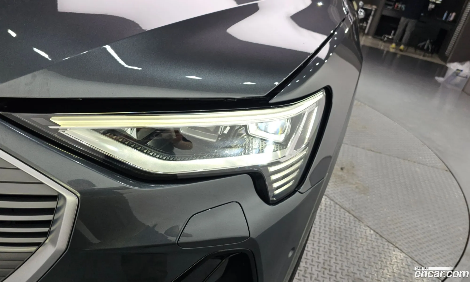 Audi e-tron 2021 WAUZZZGE5MB038656 — 27