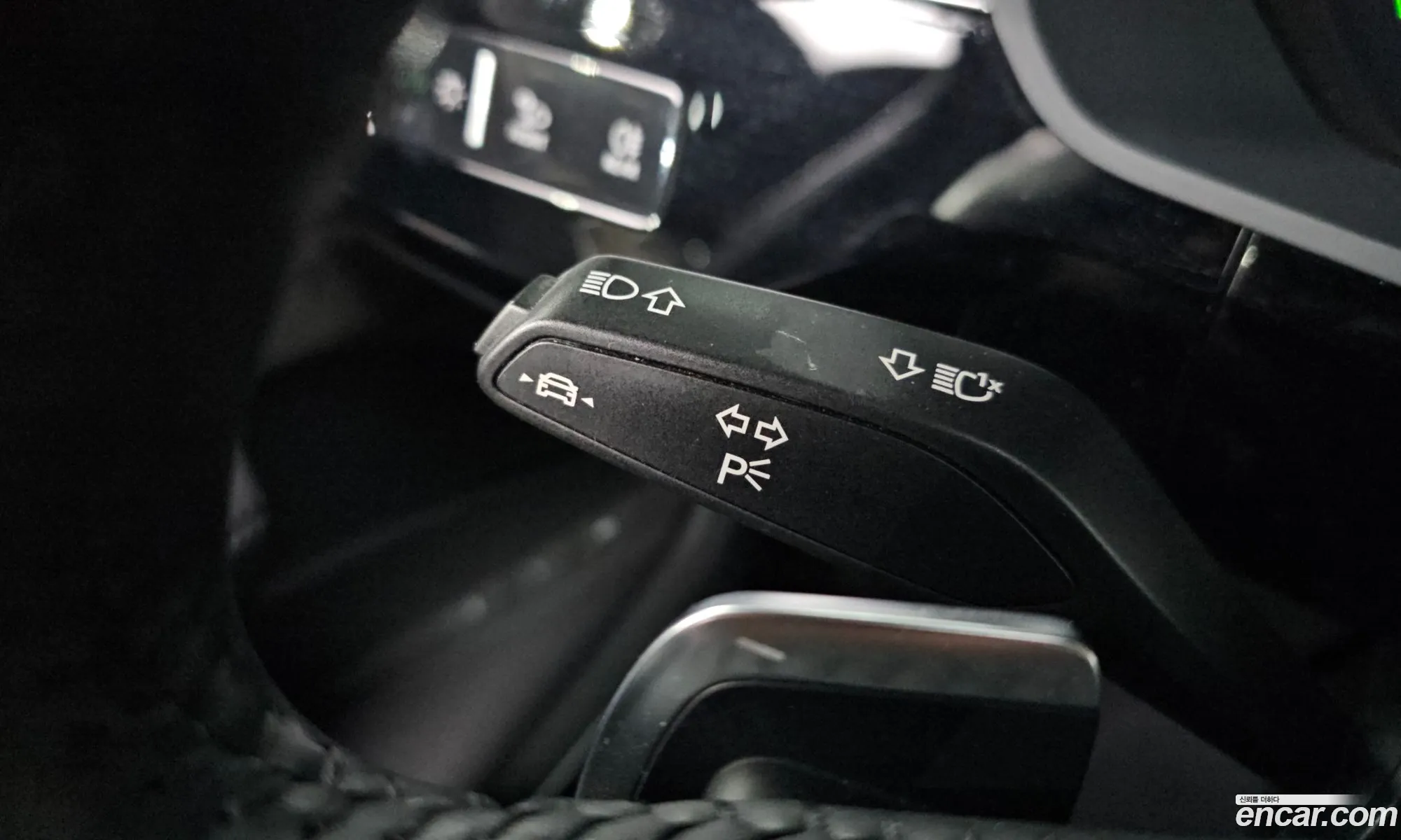 Audi e-tron 2021 WAUZZZGE5MB038656 — 3