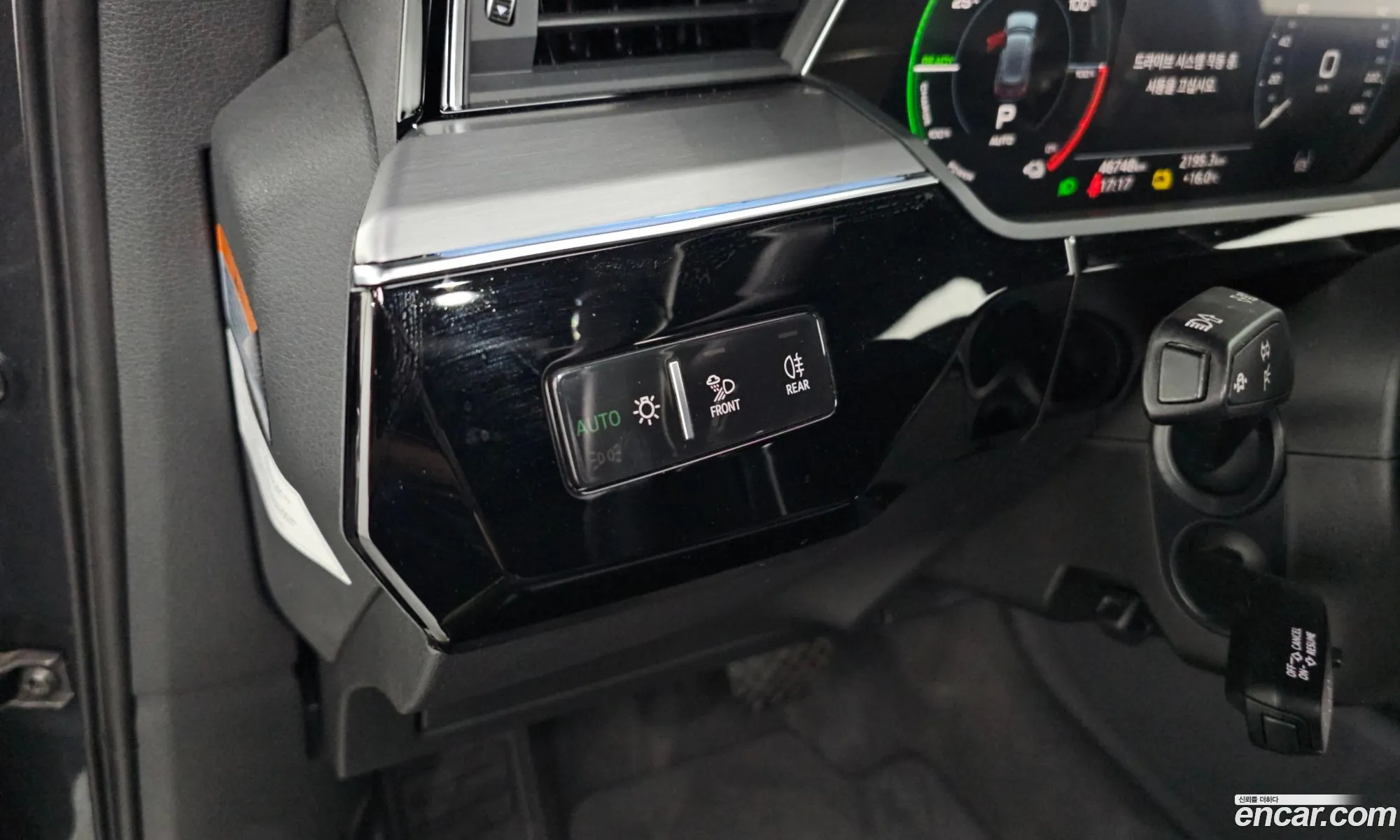 Audi e-tron 2021 WAUZZZGE5MB038656 — 26
