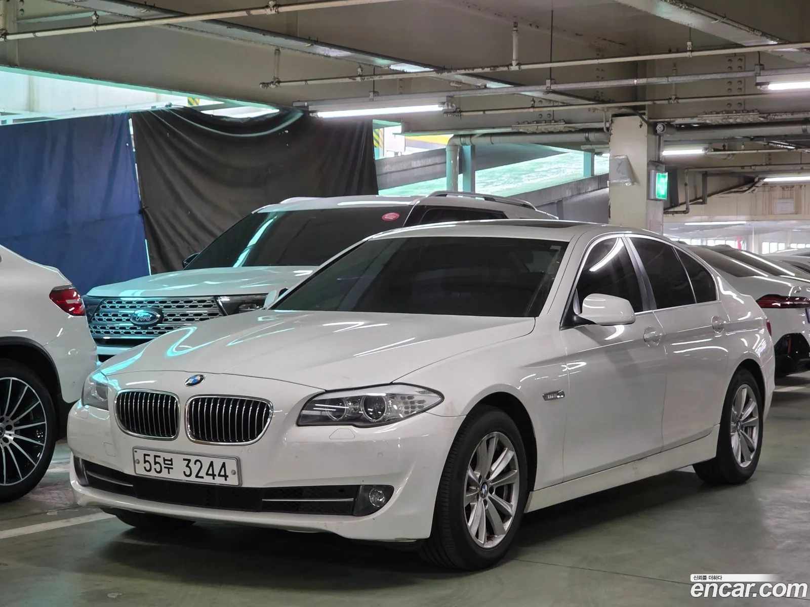 BMW 5 Series 2011 — 13