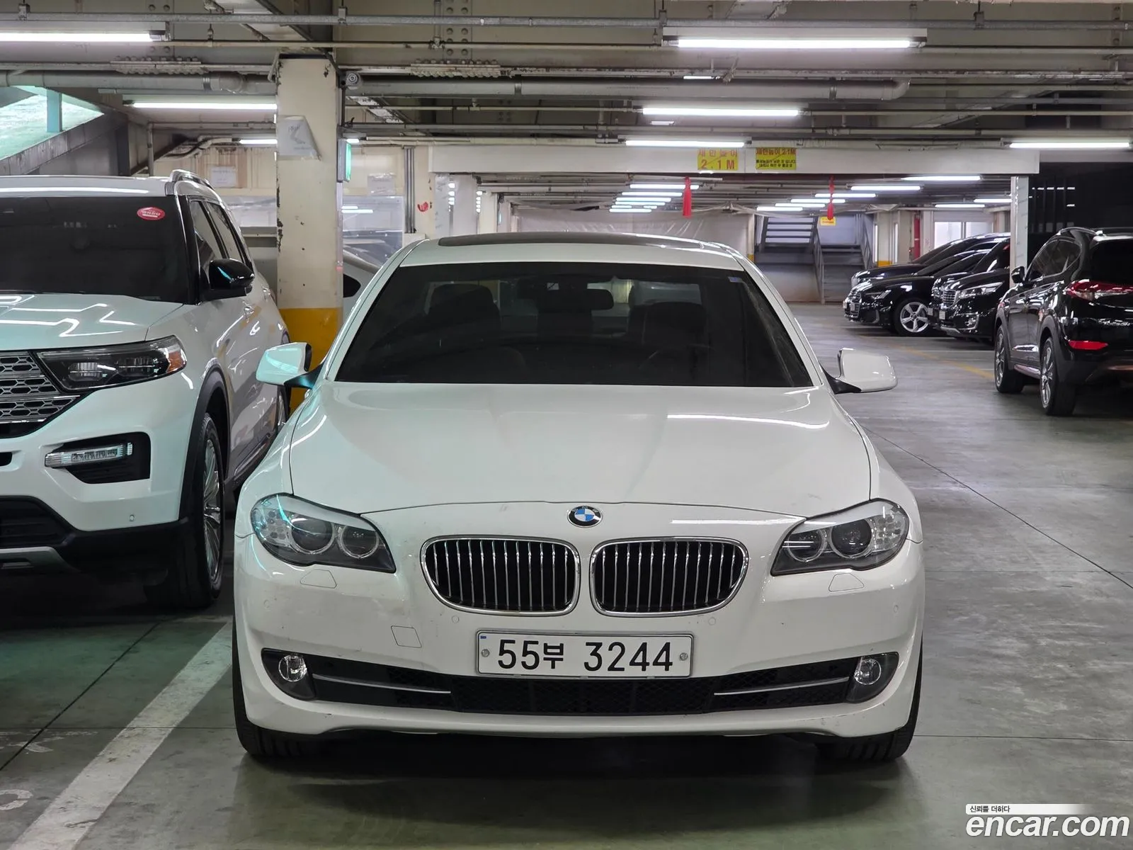 BMW 5 Series 2011 — 19