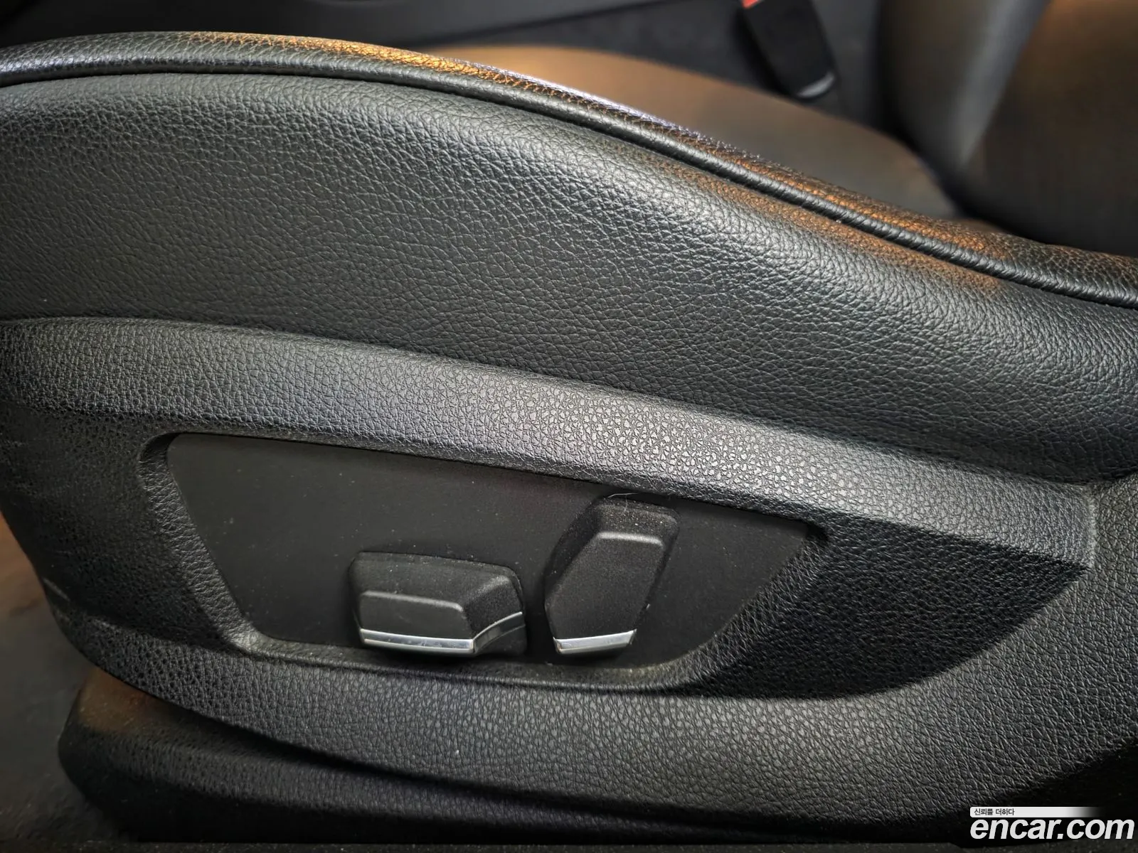 BMW 5 Series 2011 — 18