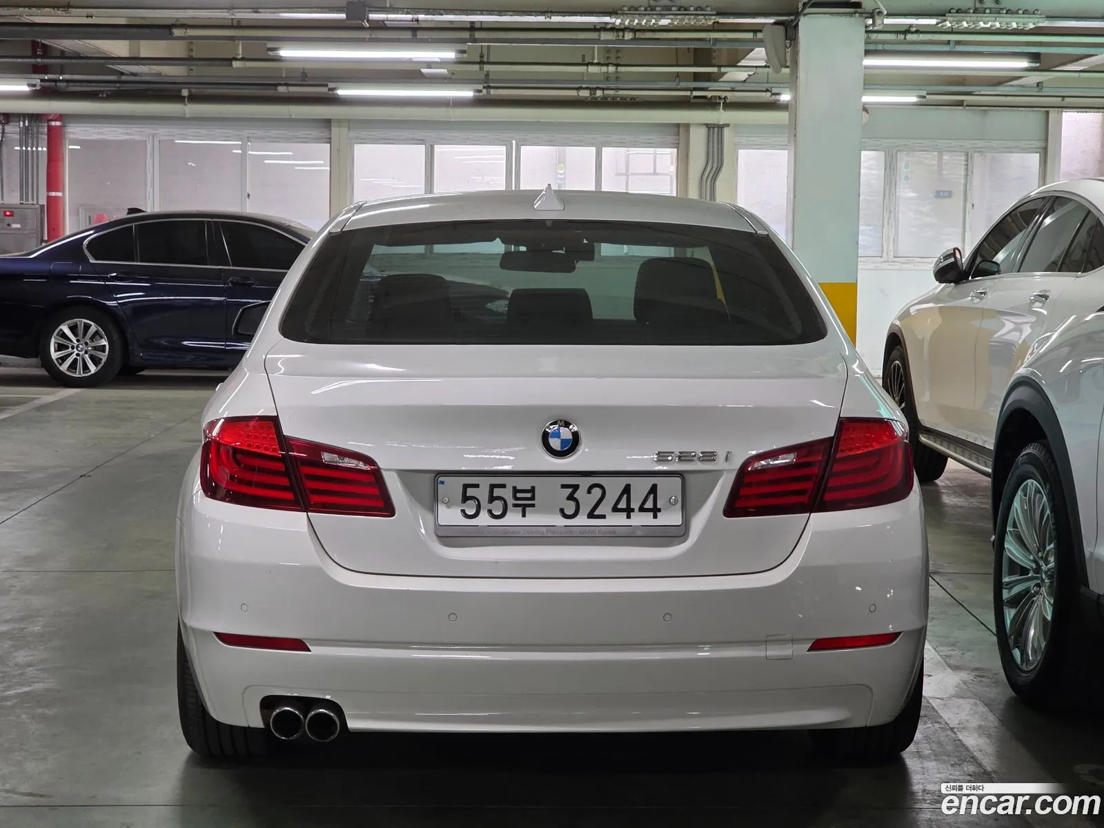 BMW 5 Series 2011 — 15