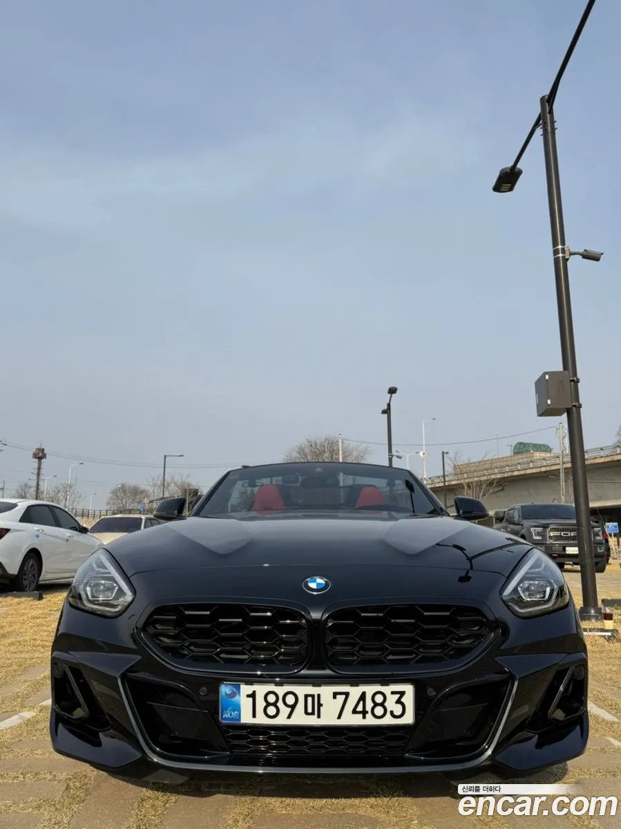 BMW Z4 2025 — 17