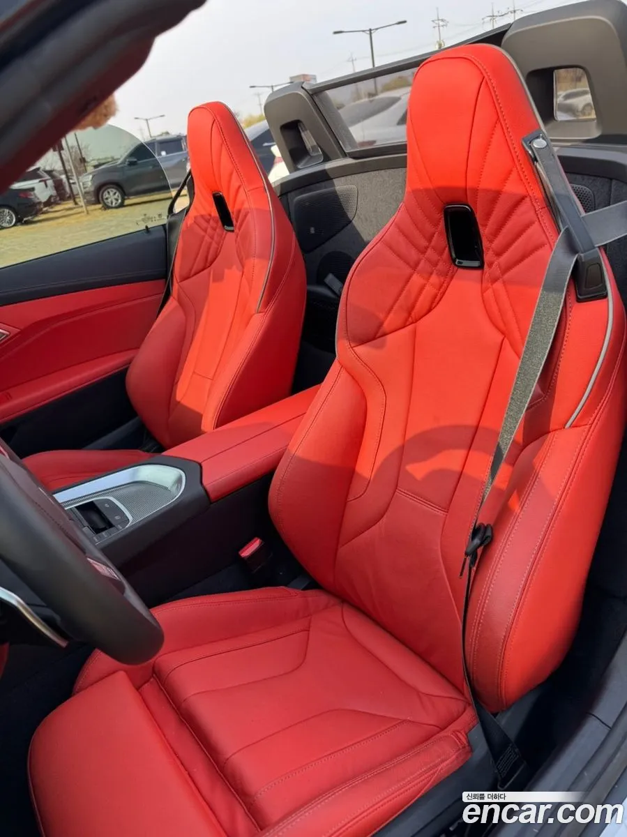 BMW Z4 2025 — 12