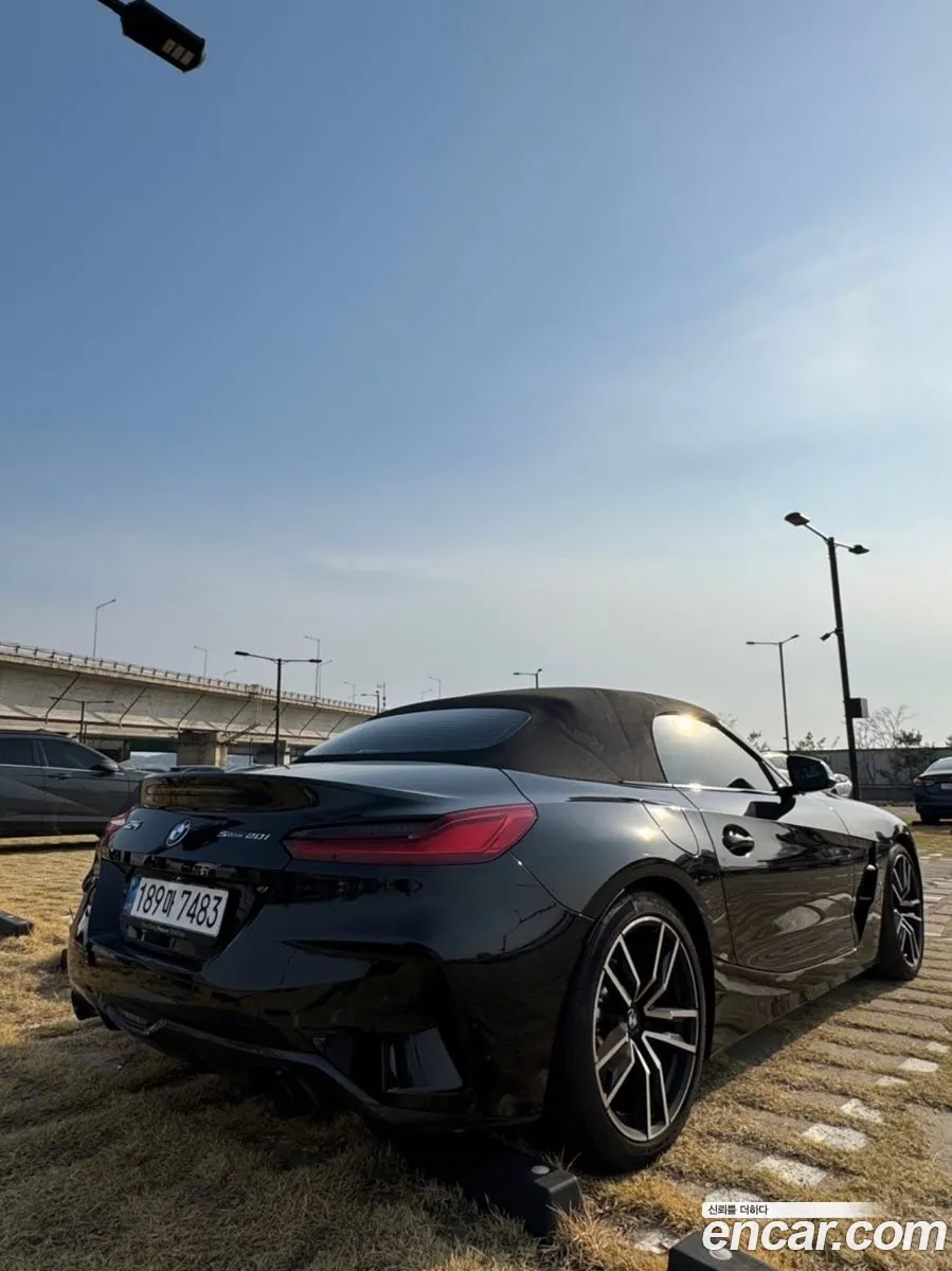 BMW Z4 2025 — 15