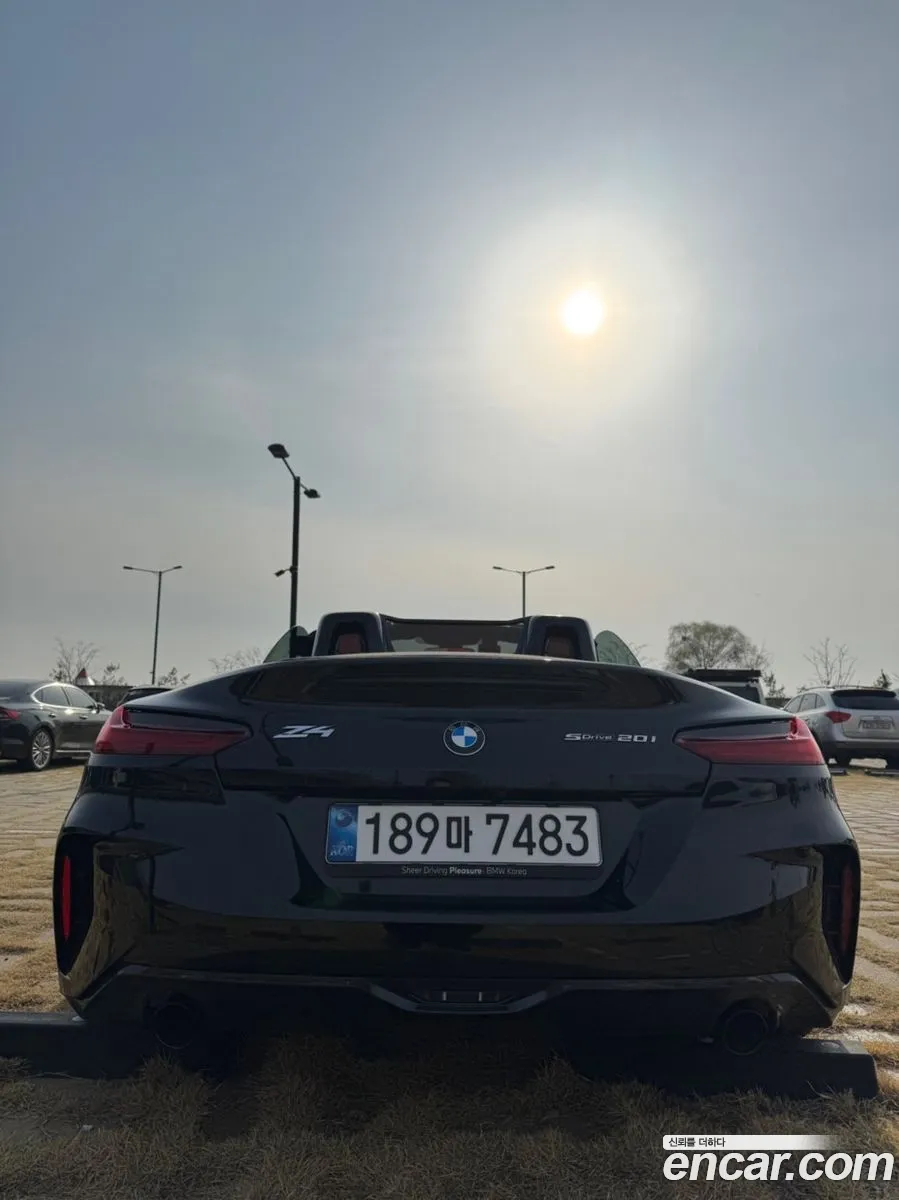 BMW Z4 2025 — 14