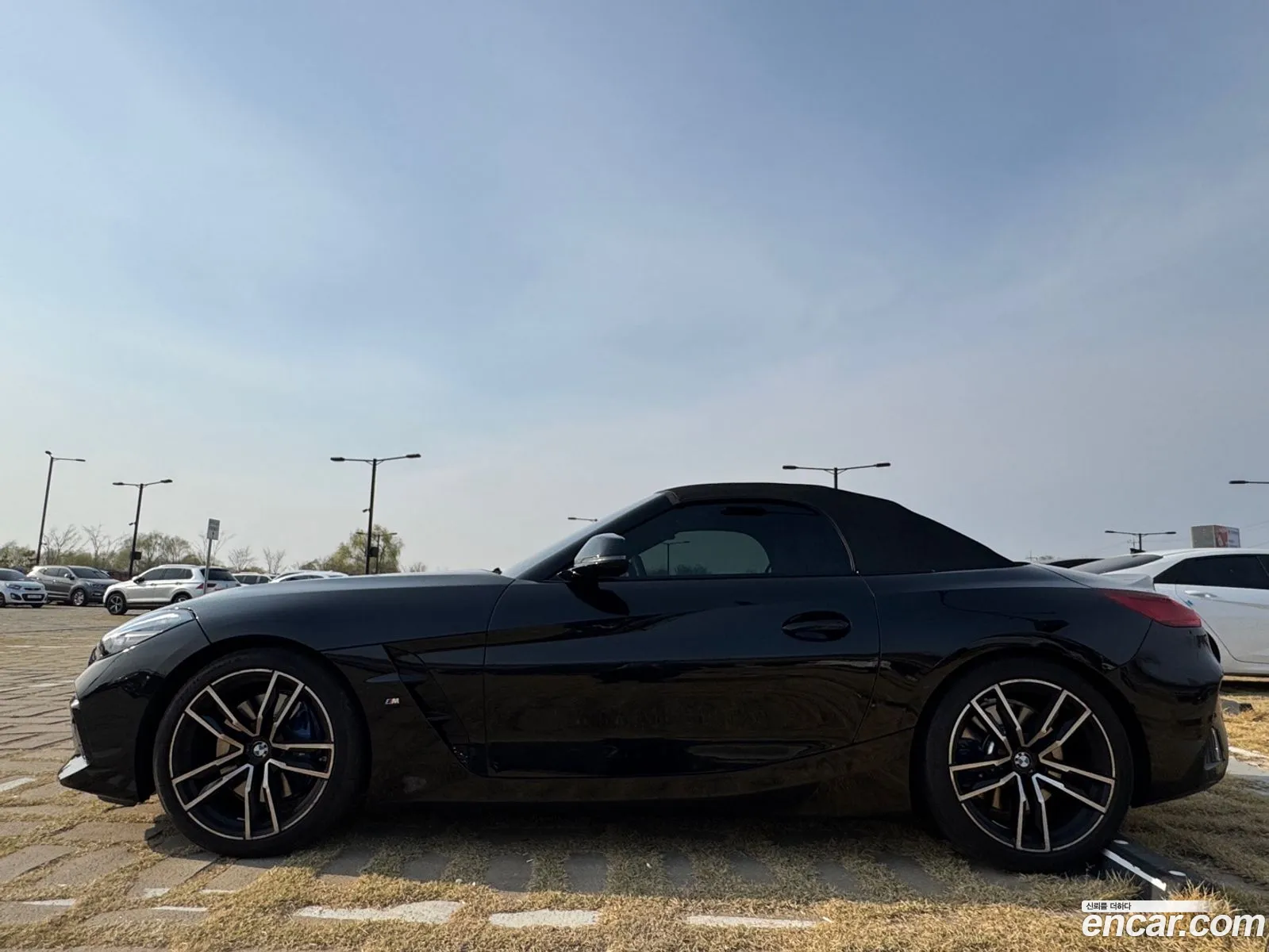 BMW Z4 2025 — 13