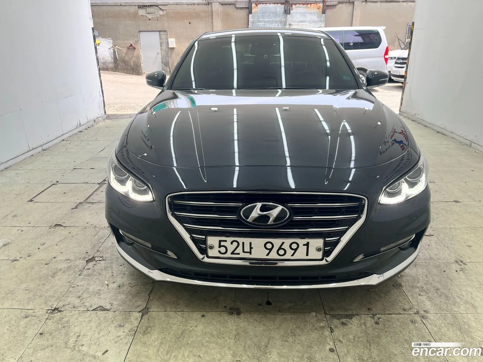 Hyundai Grandeur IG 2018 — 20