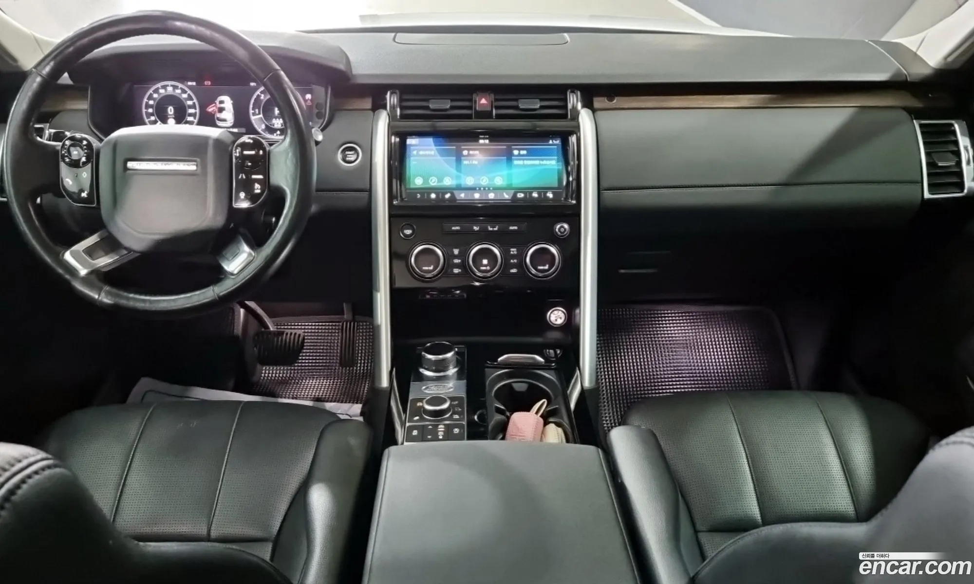 Land Rover Discovery 5 2019 — 9