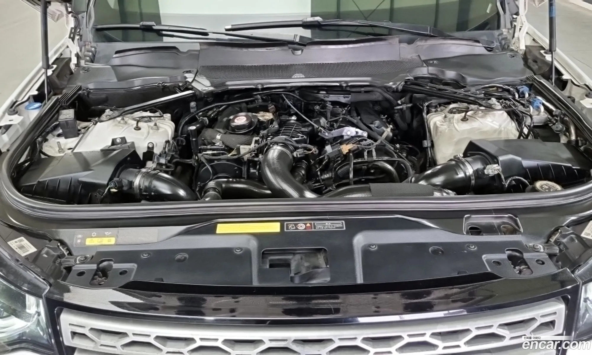 Land Rover Discovery 5 2019 — 2